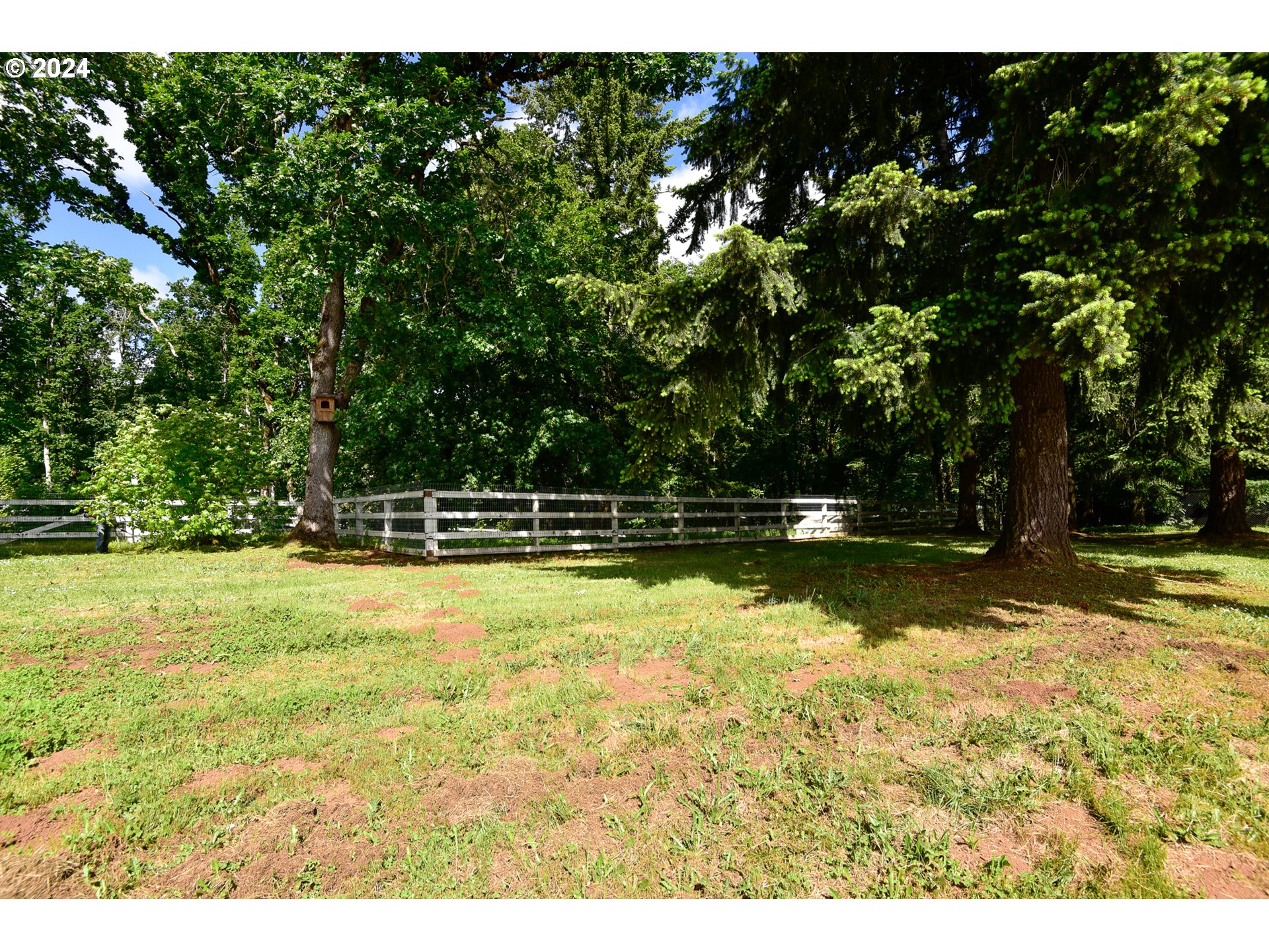 10320 SE HILLVIEW DR