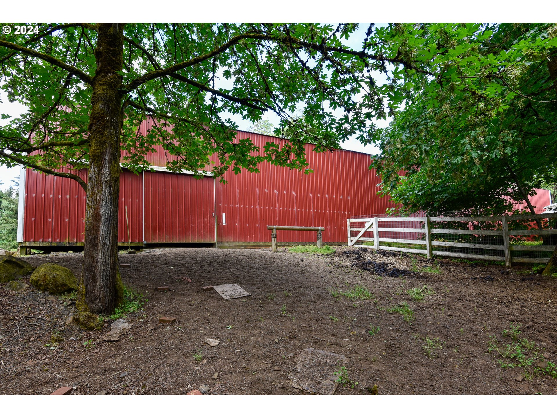 10320 SE HILLVIEW DR