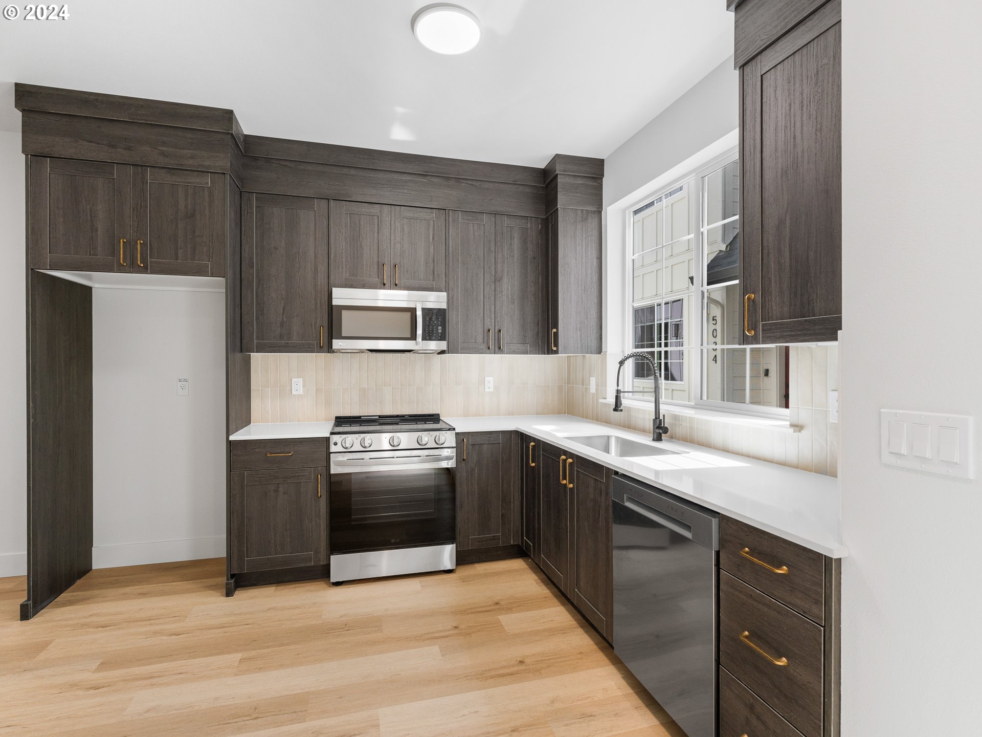 5056 NE 14th AVE 2