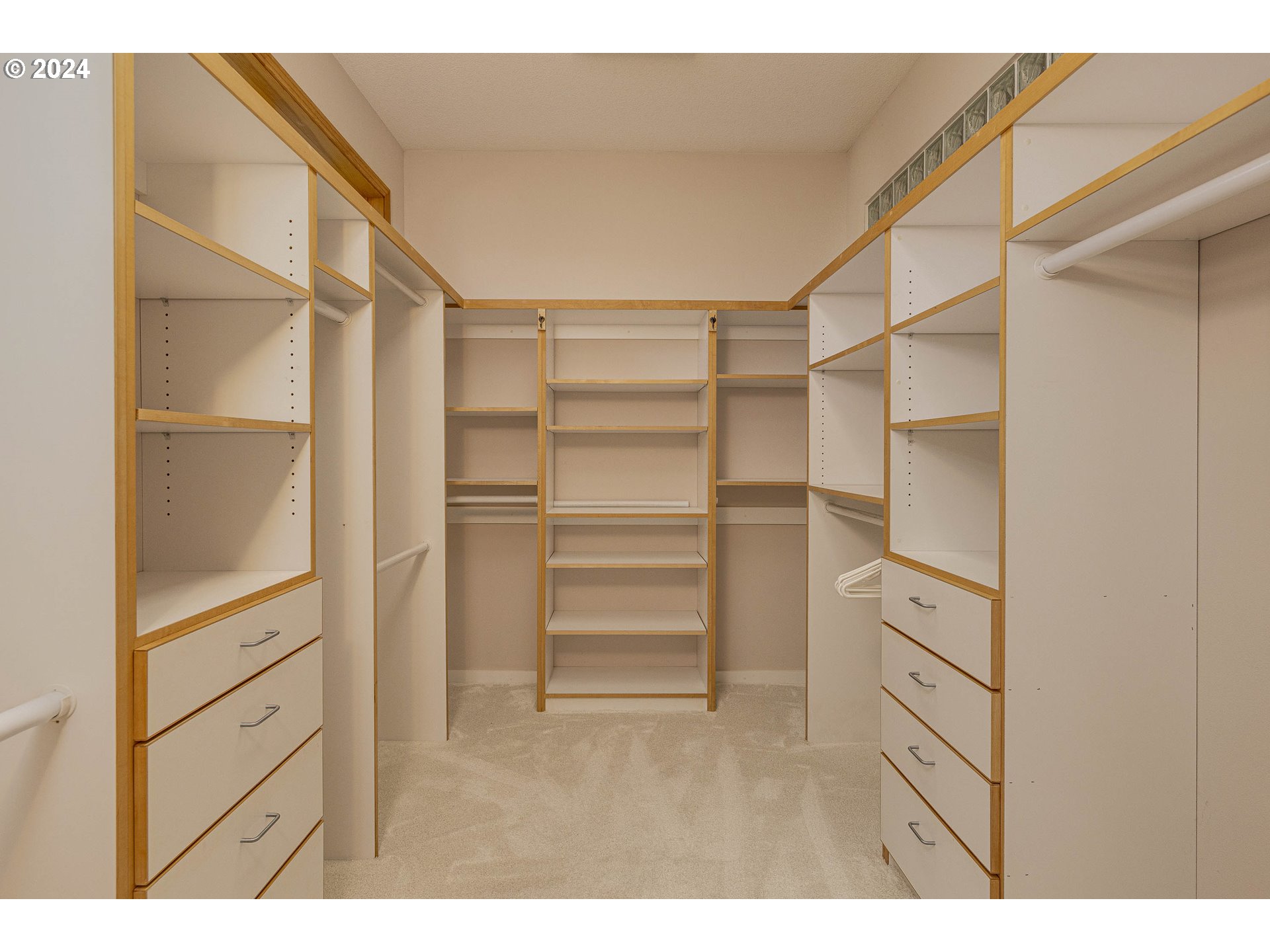 2685 NW PINEHURST DR, McMinnville