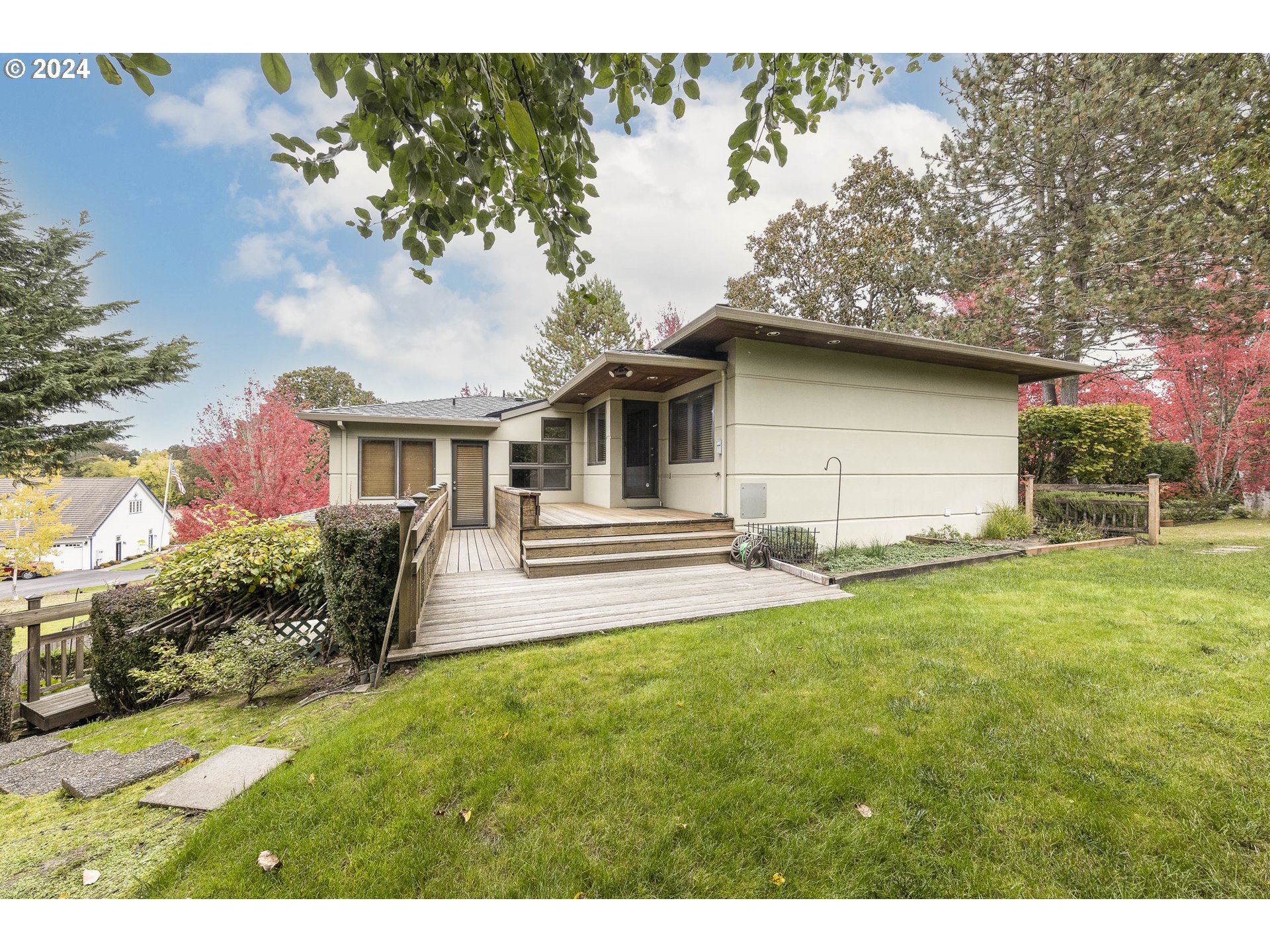 2685 NW PINEHURST DR, McMinnville