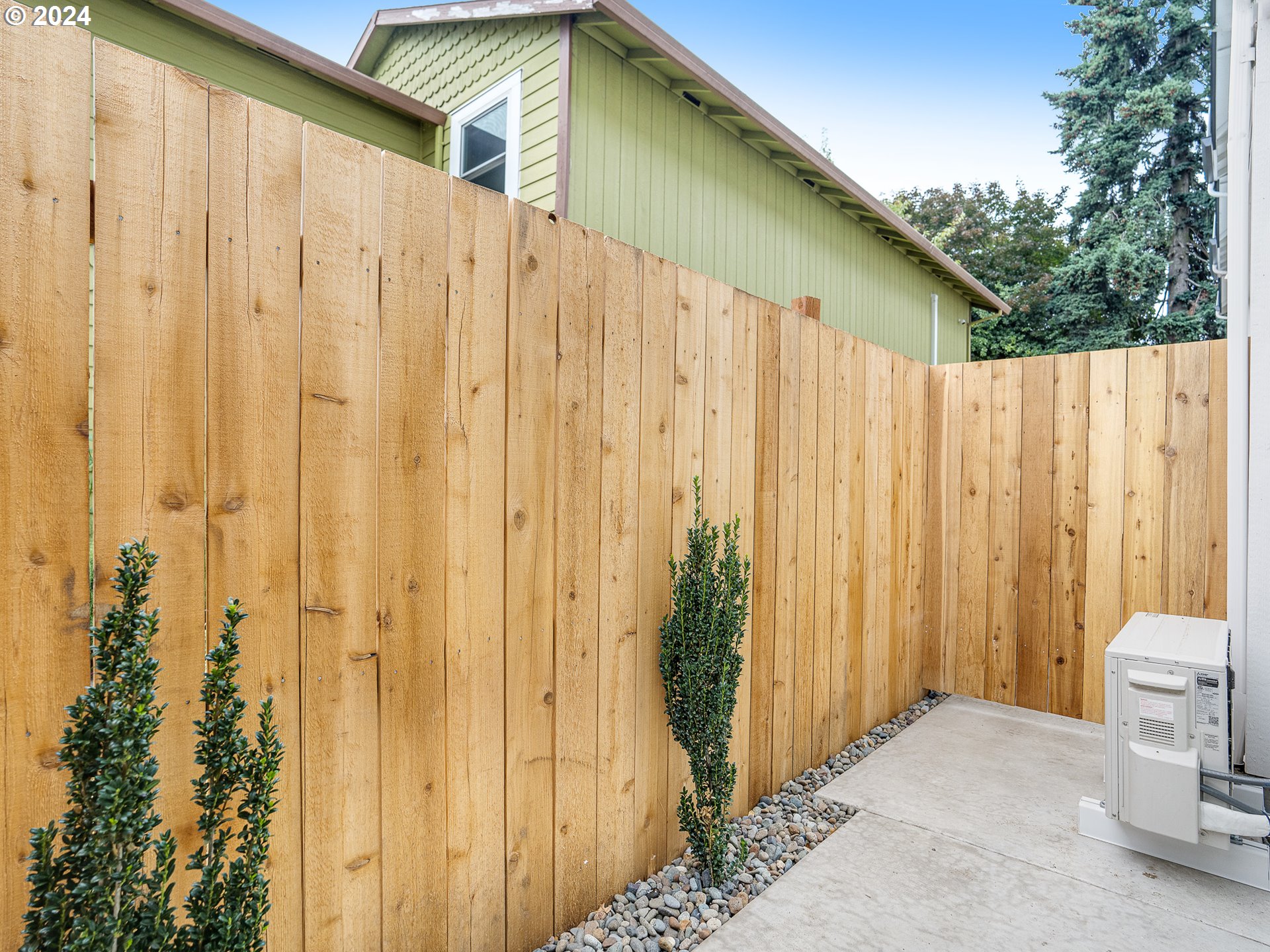 1215 N Winchell ST 1