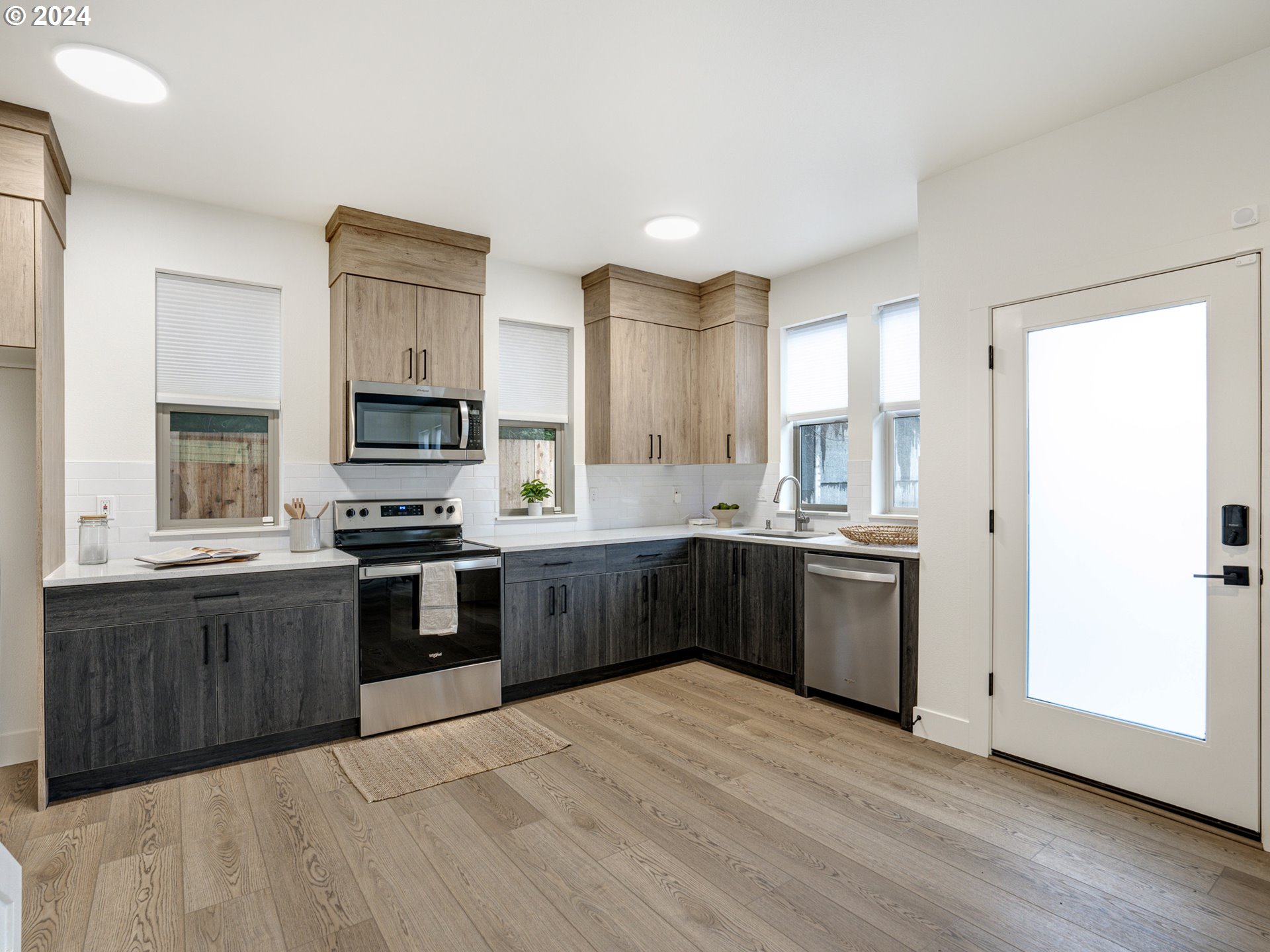 1215 N Winchell ST 1