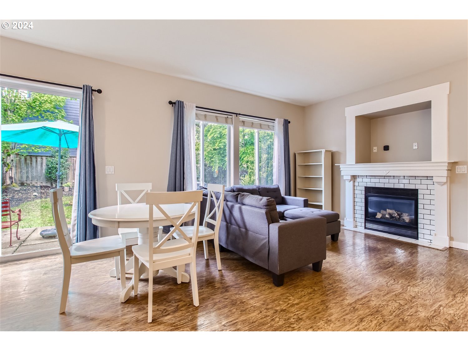 23521 SW PINEHURST DR