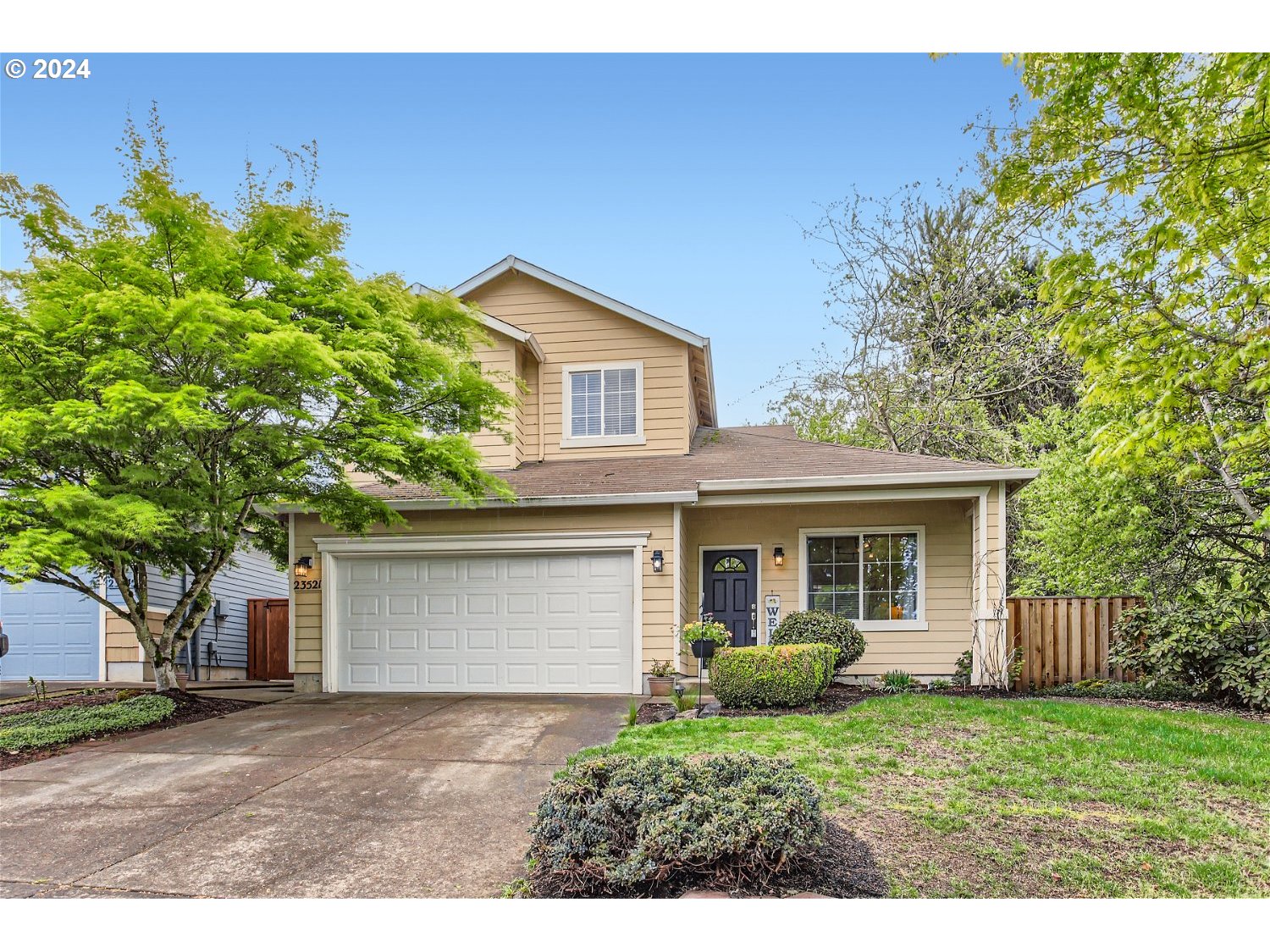 23521 SW PINEHURST DR