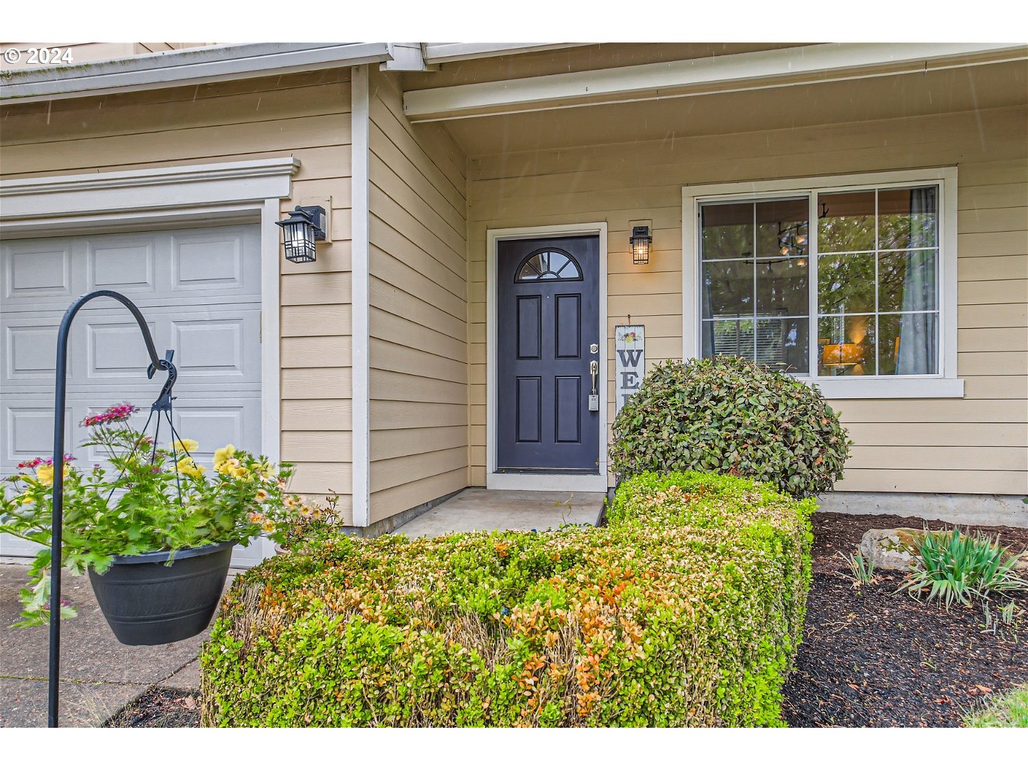 23521 SW PINEHURST DR