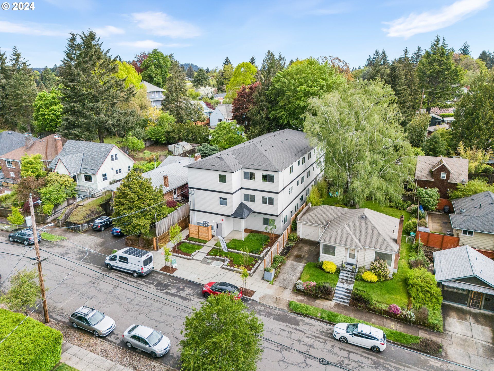 232 NE 61ST AVE, Portland