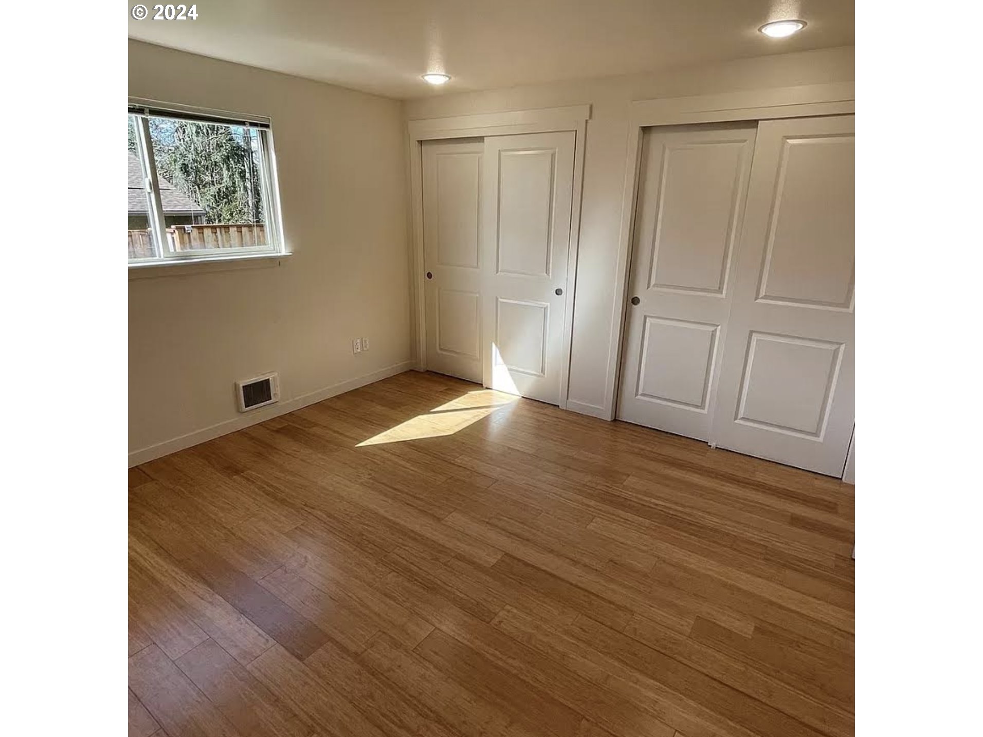 1436 VILLAGE PARK PL