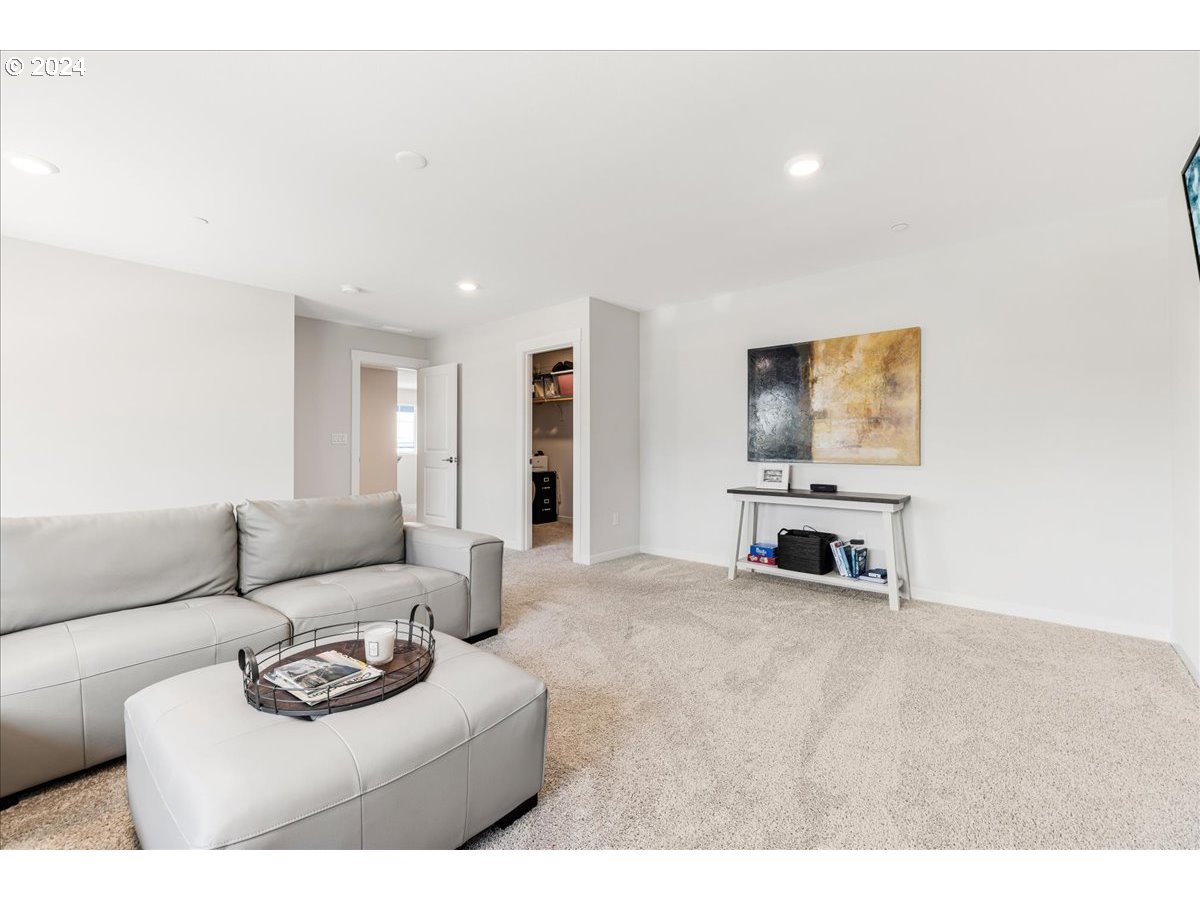 11224 SW STOCKHOLM DR