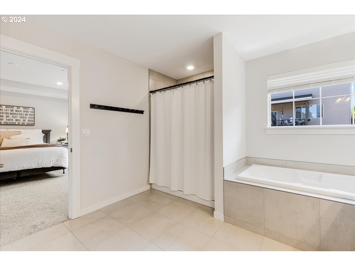 11224 SW STOCKHOLM DR