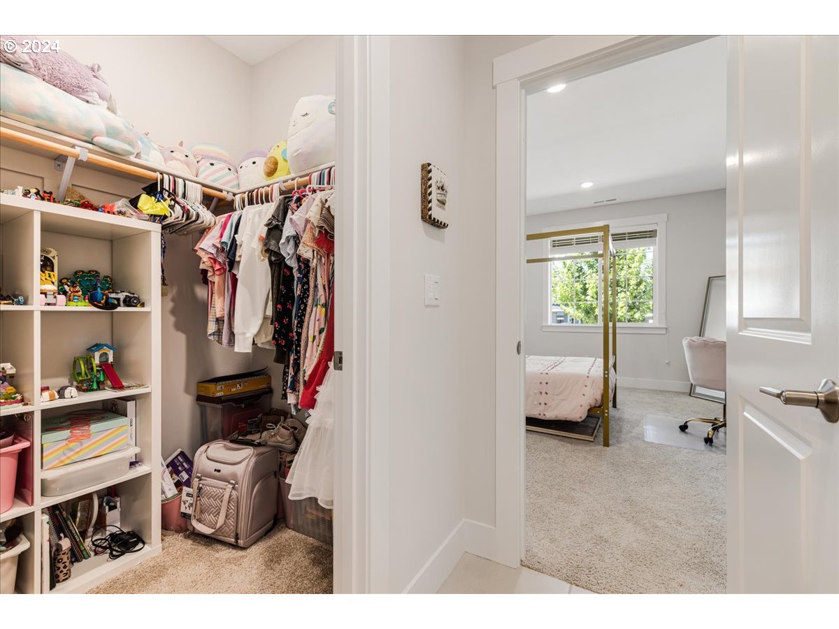 11224 SW STOCKHOLM DR