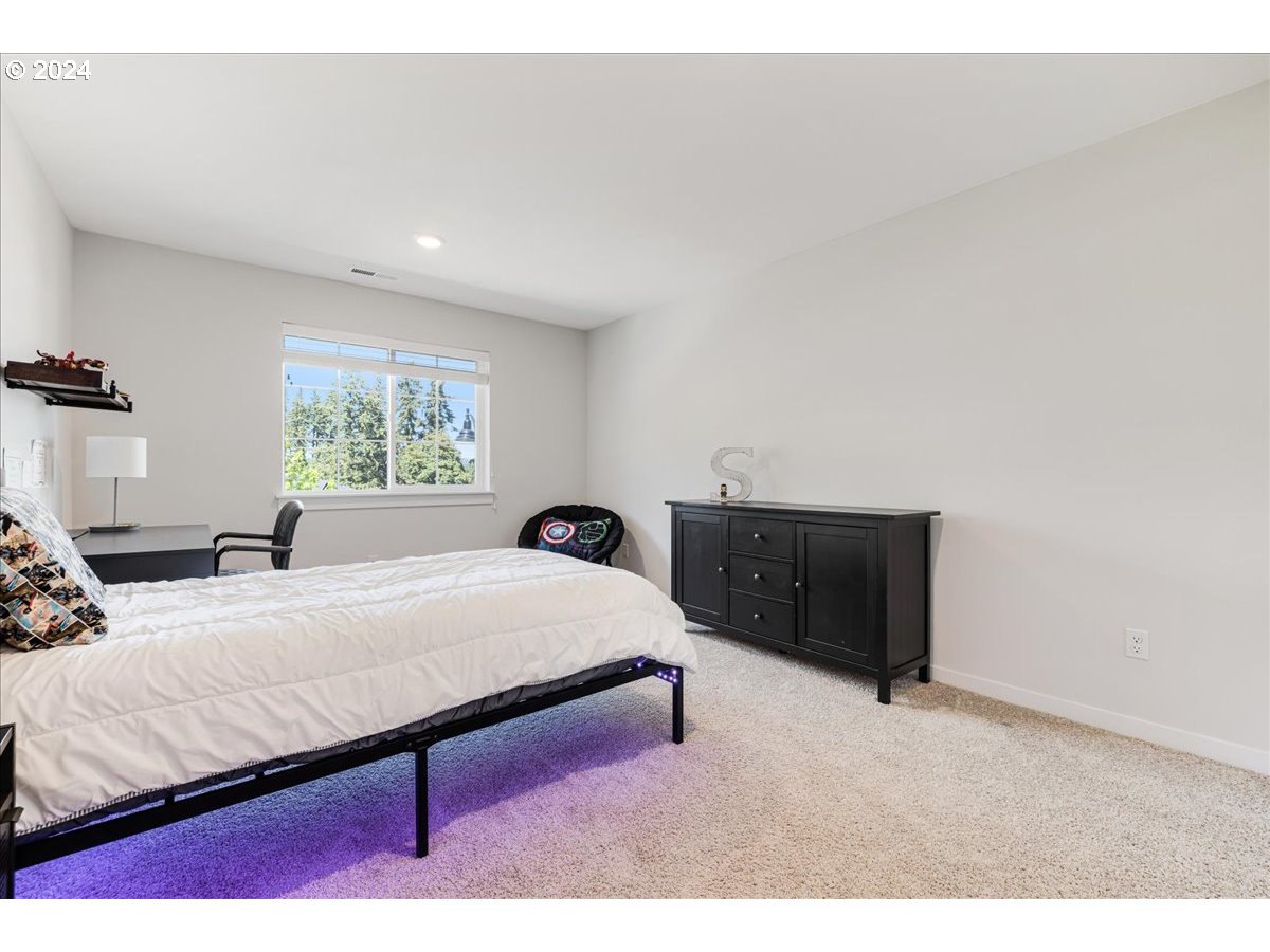 11224 SW STOCKHOLM DR