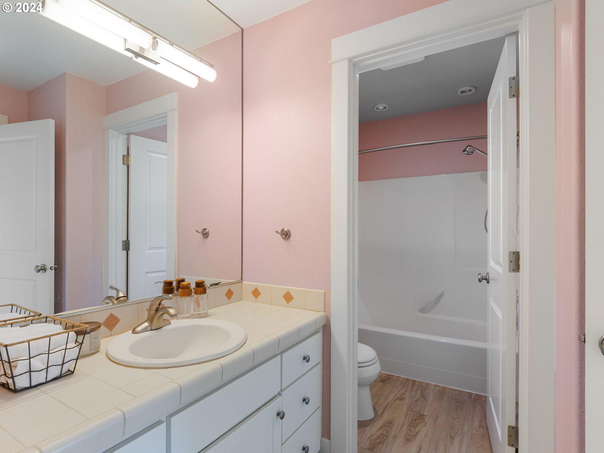 2667 NW BIRKENDENE ST