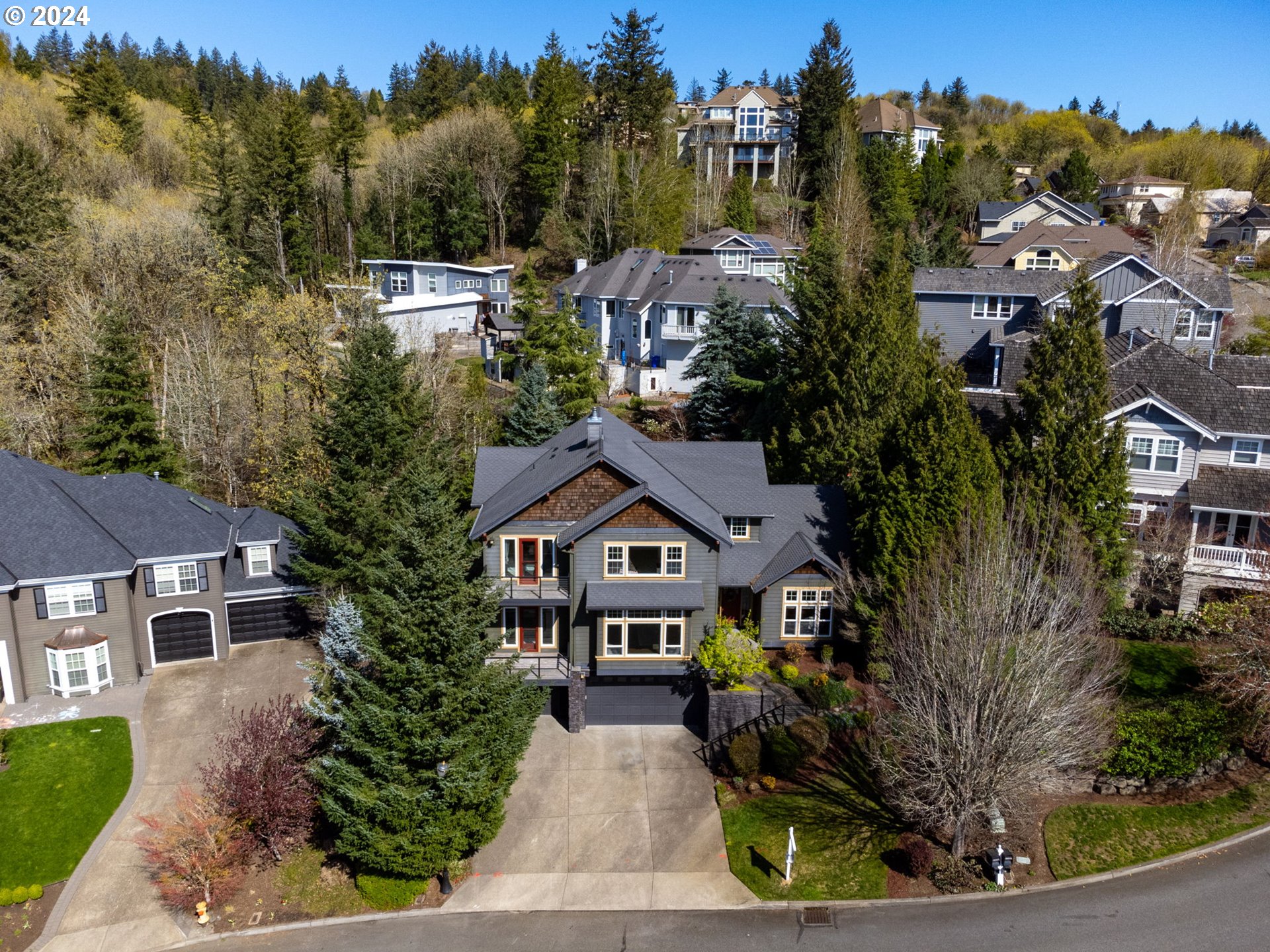 2667 NW BIRKENDENE ST