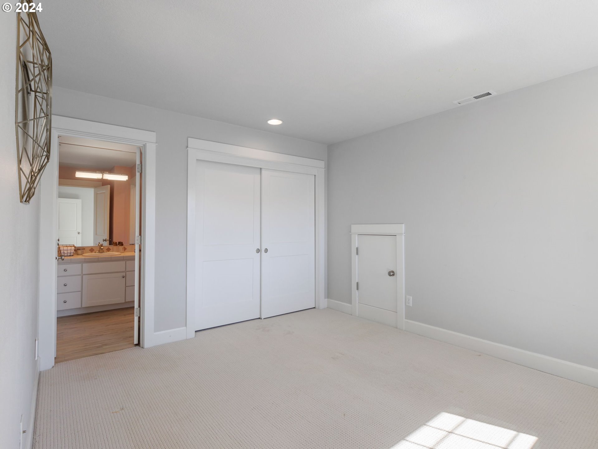 2667 NW BIRKENDENE ST