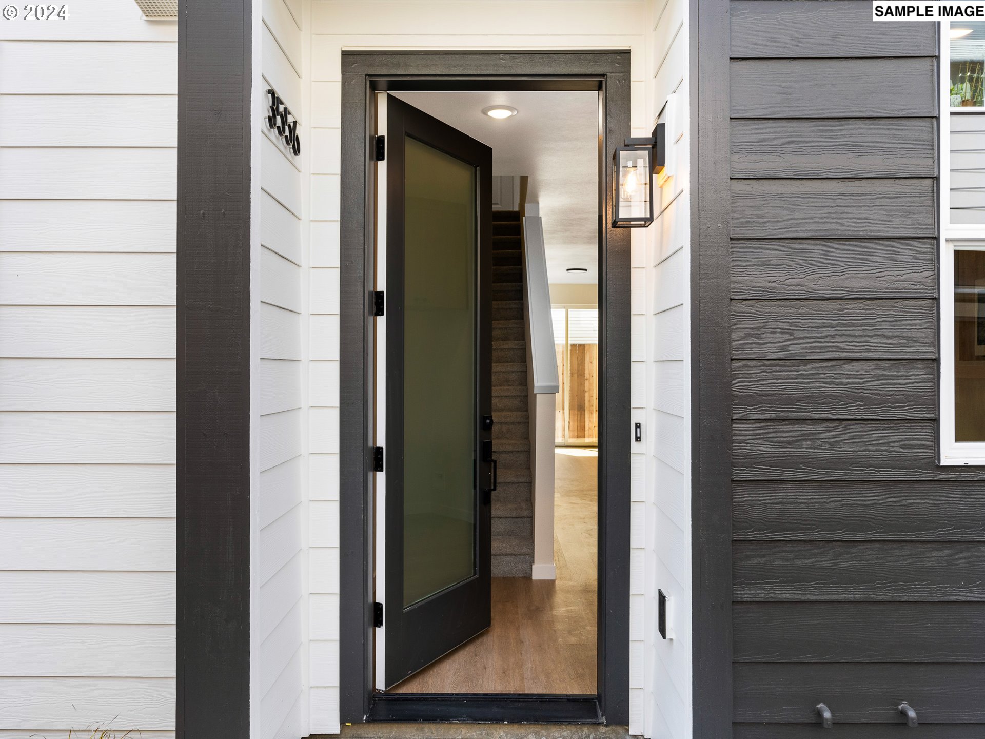 3552 NE Garfield AVE 2, Portland Unit: 2