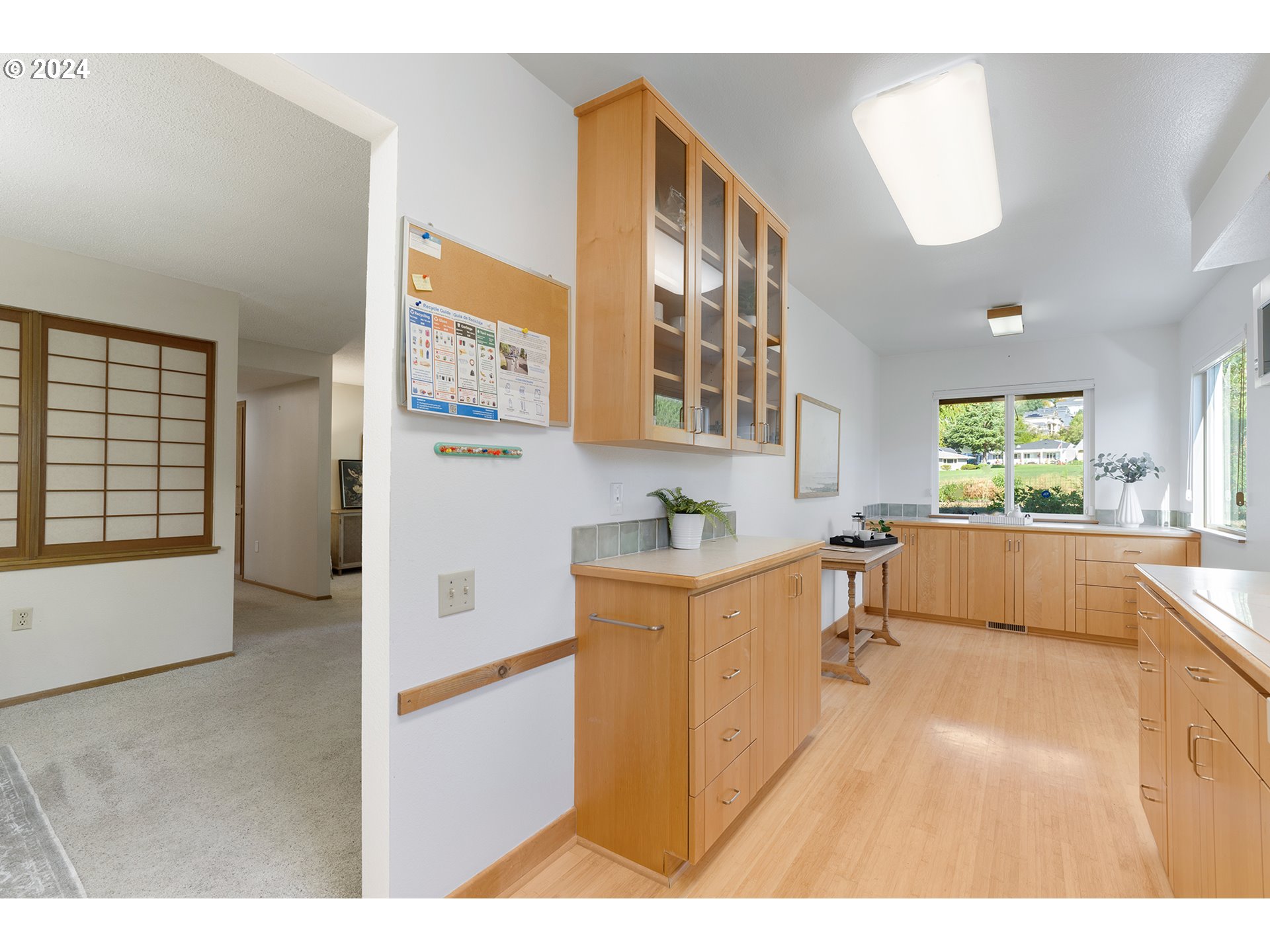 15905 SW QUEEN VICTORIA PL