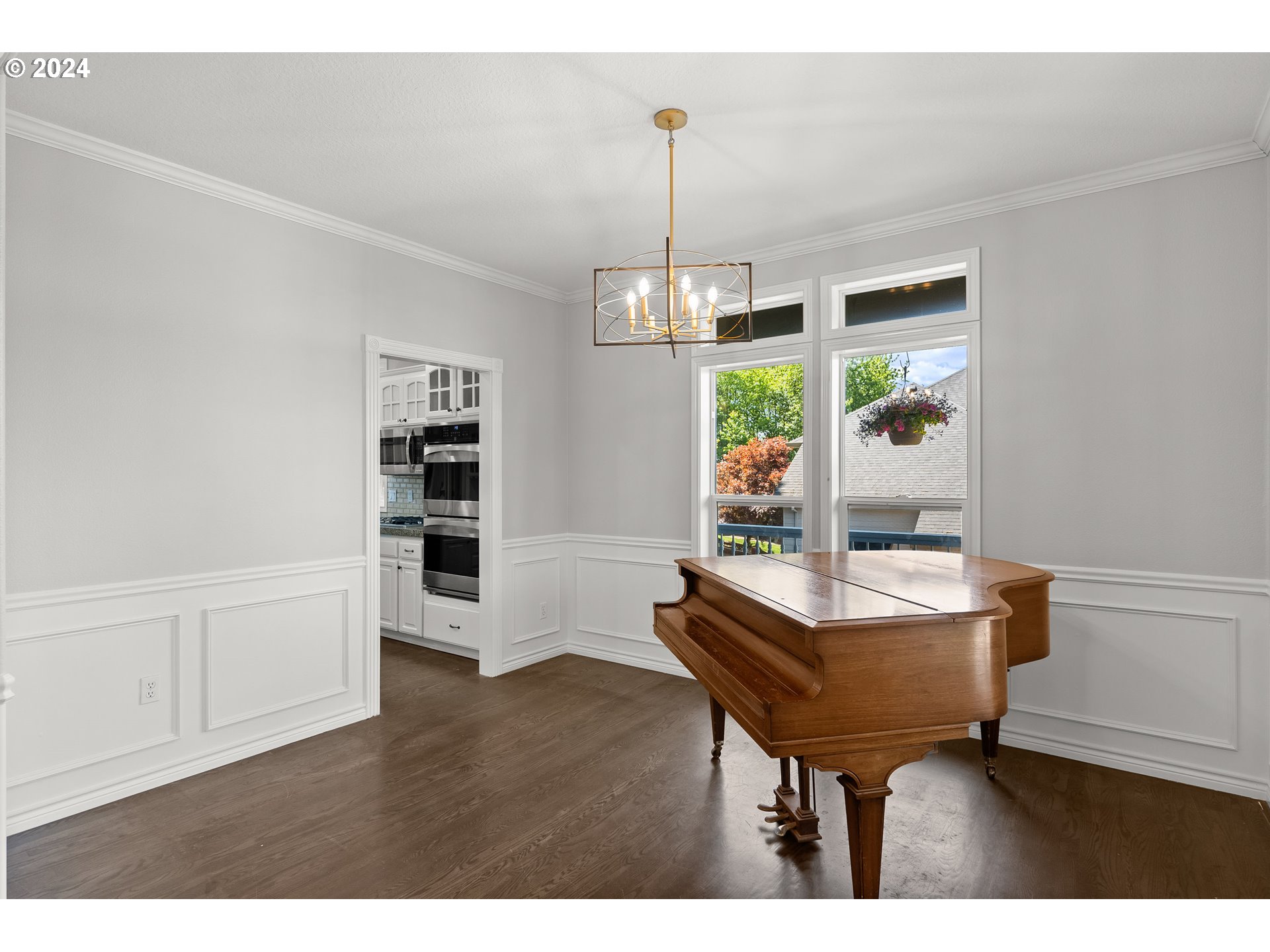 15986 SW HIGHPOINT DR