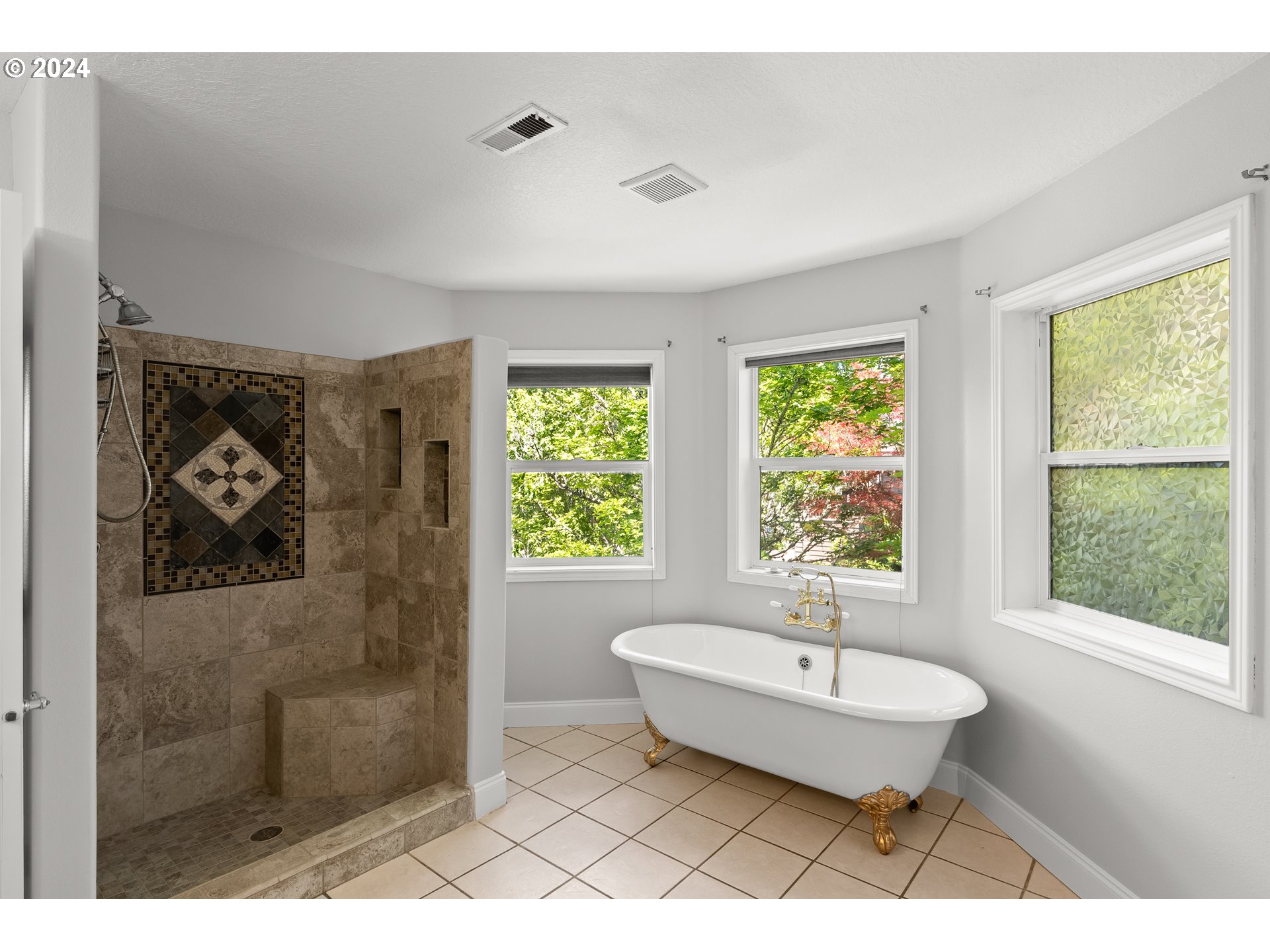 15986 SW HIGHPOINT DR