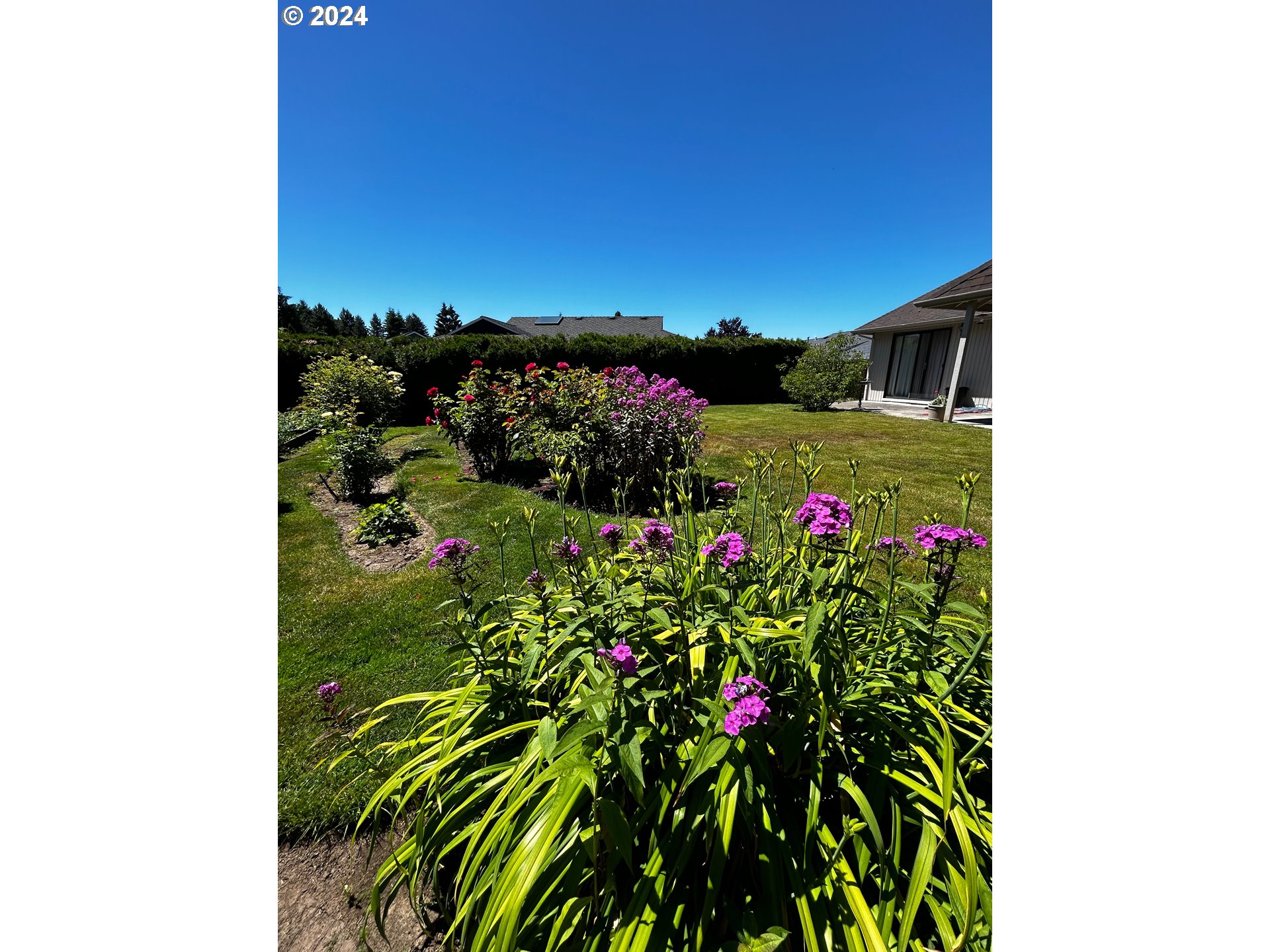 10060 SW CENTURY OAK DR