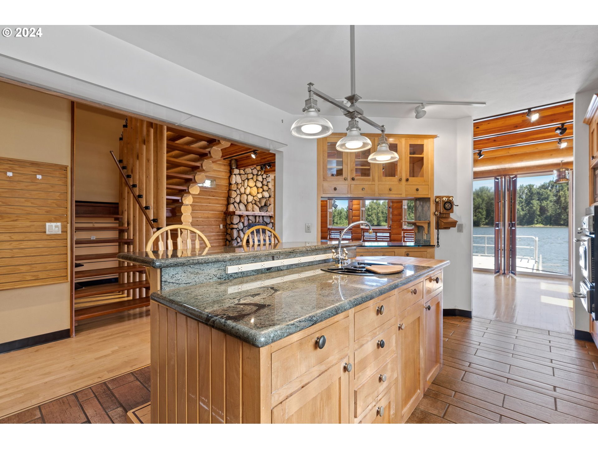 3939 N Marine Slip 10 DR 10