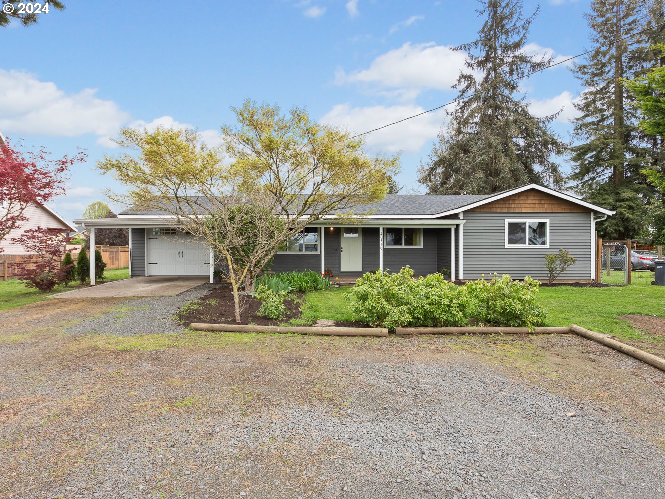 20560 NE Main ST, St. Paul