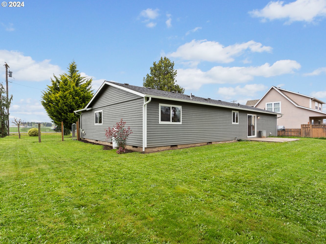 20560 NE Main ST, St. Paul