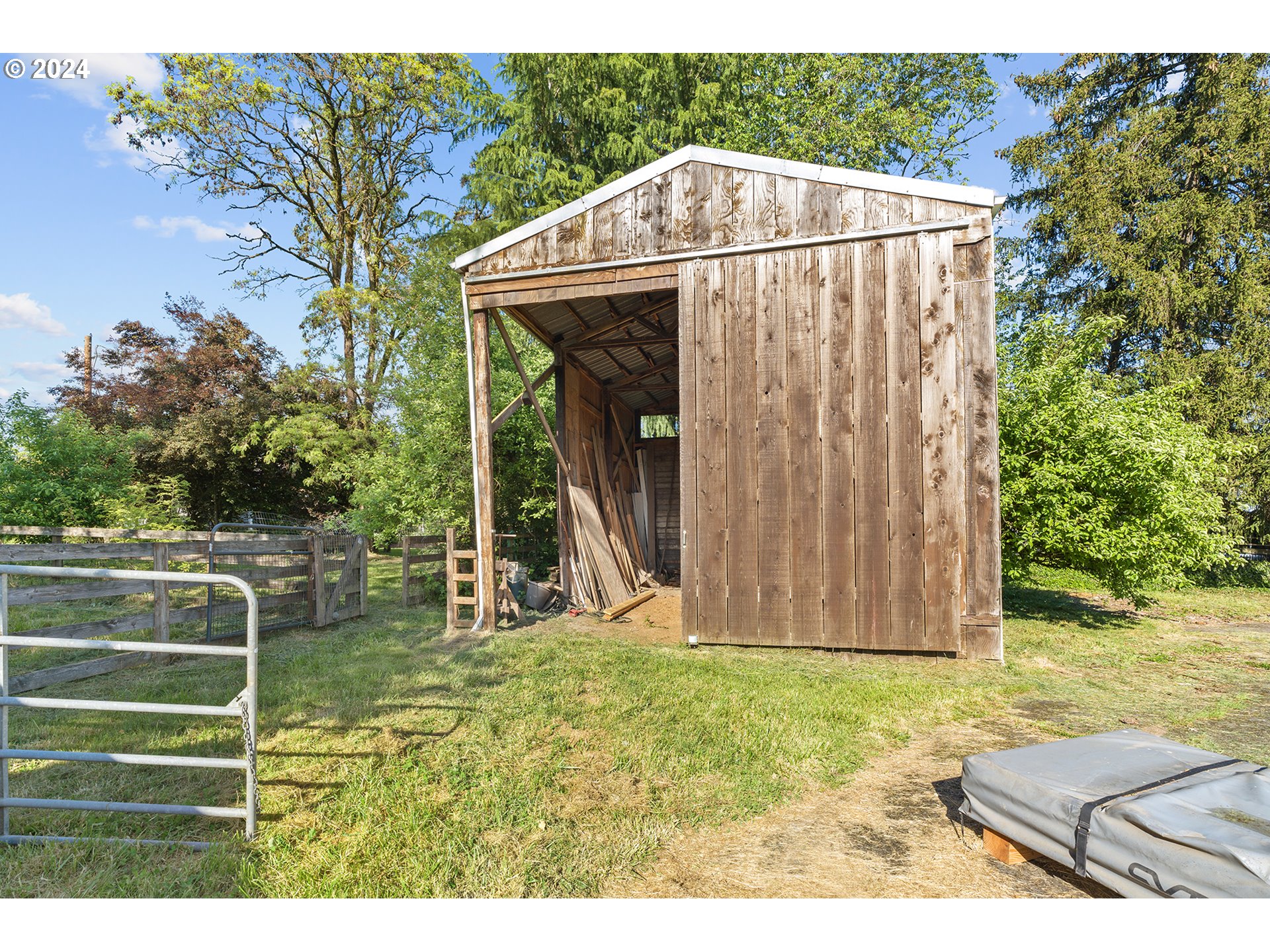 23805 NW DIERDORFF RD