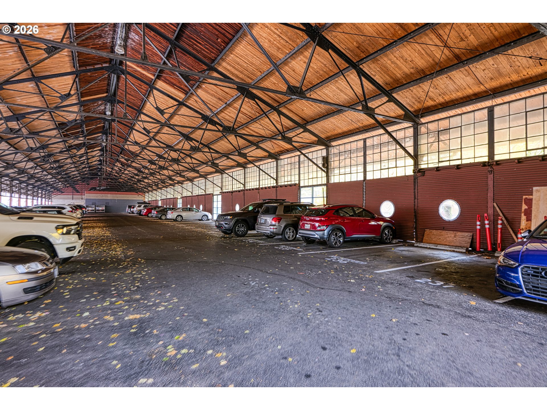 810 NW NAITO PKWY F11