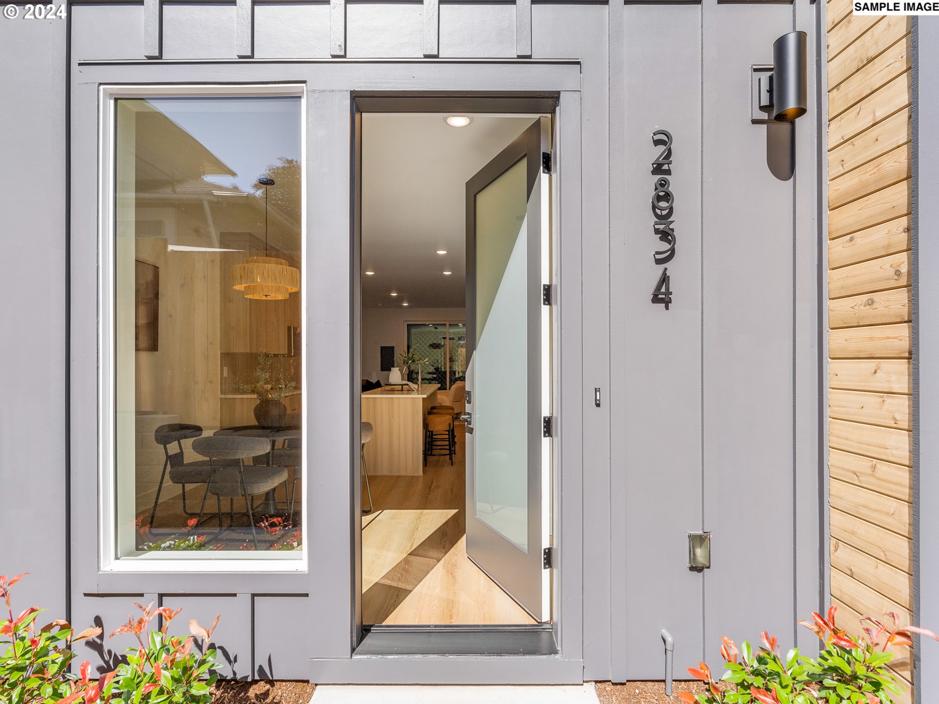 2836 SE Division ST 4