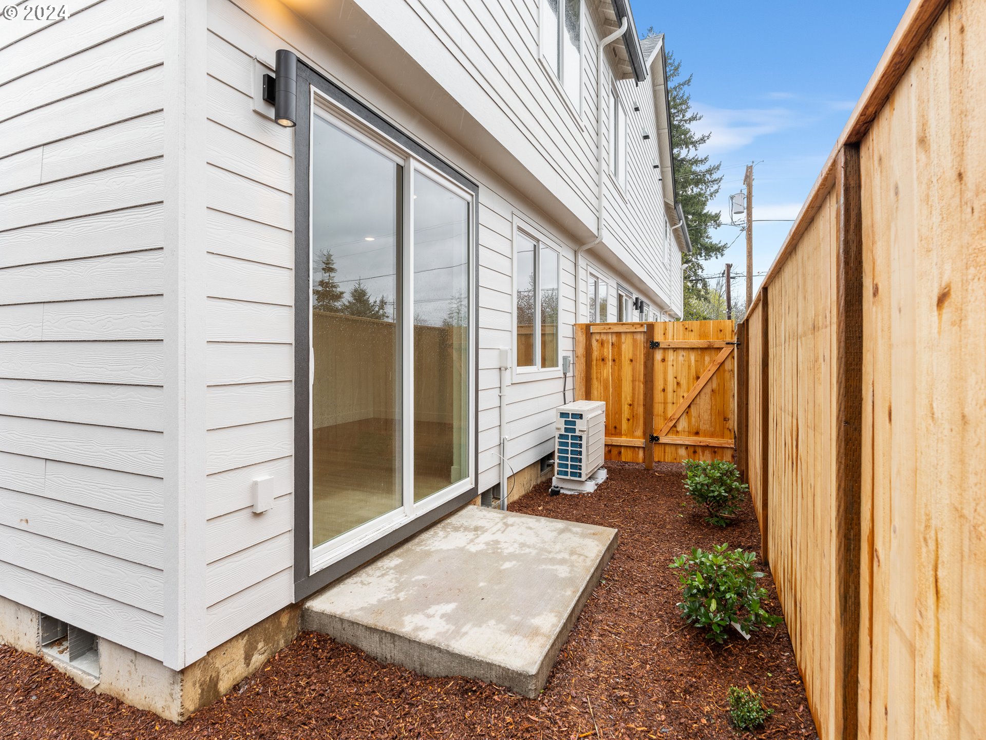 2387 SE 135th AVE 12