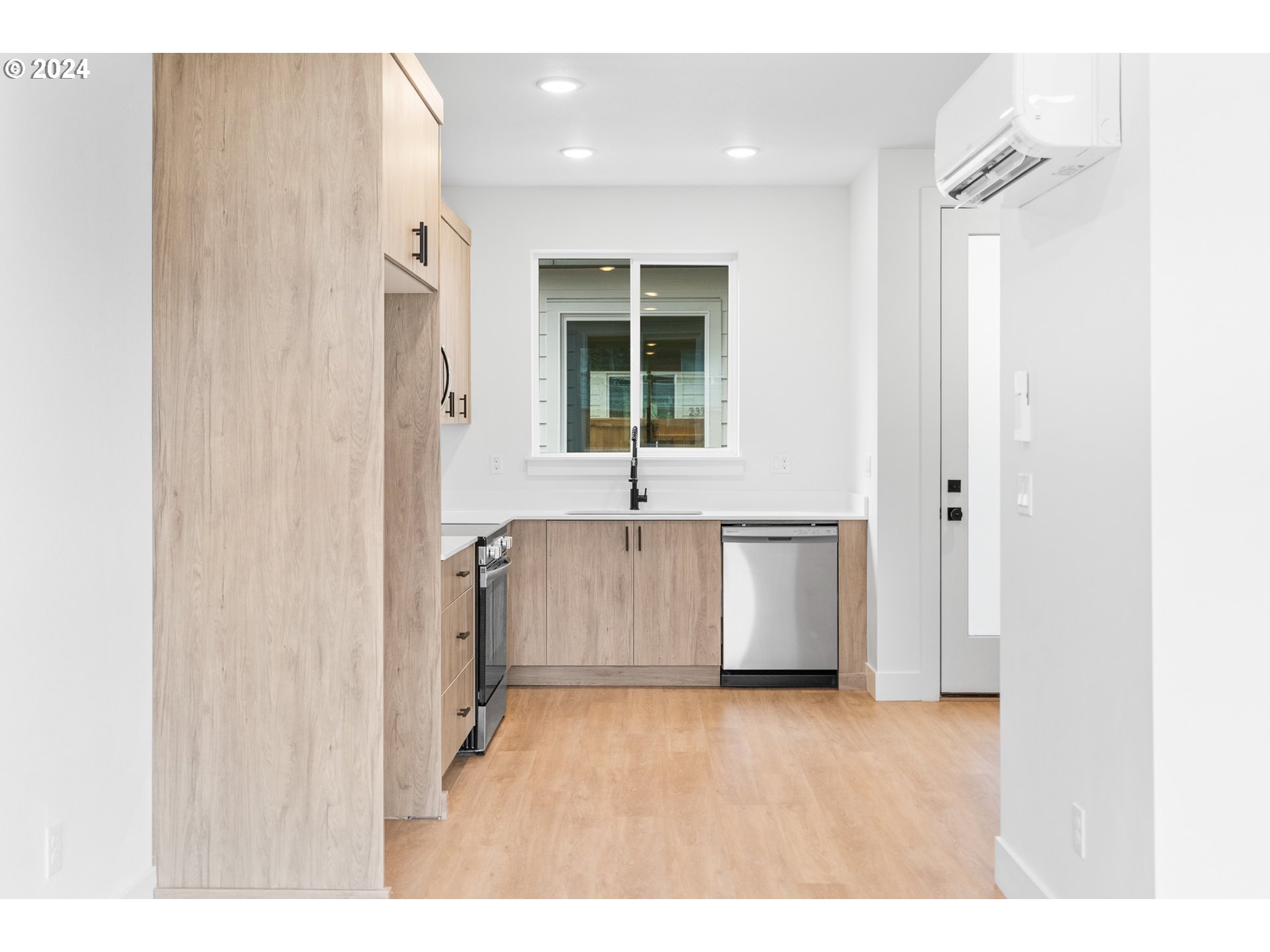 2387 SE 135th AVE 12