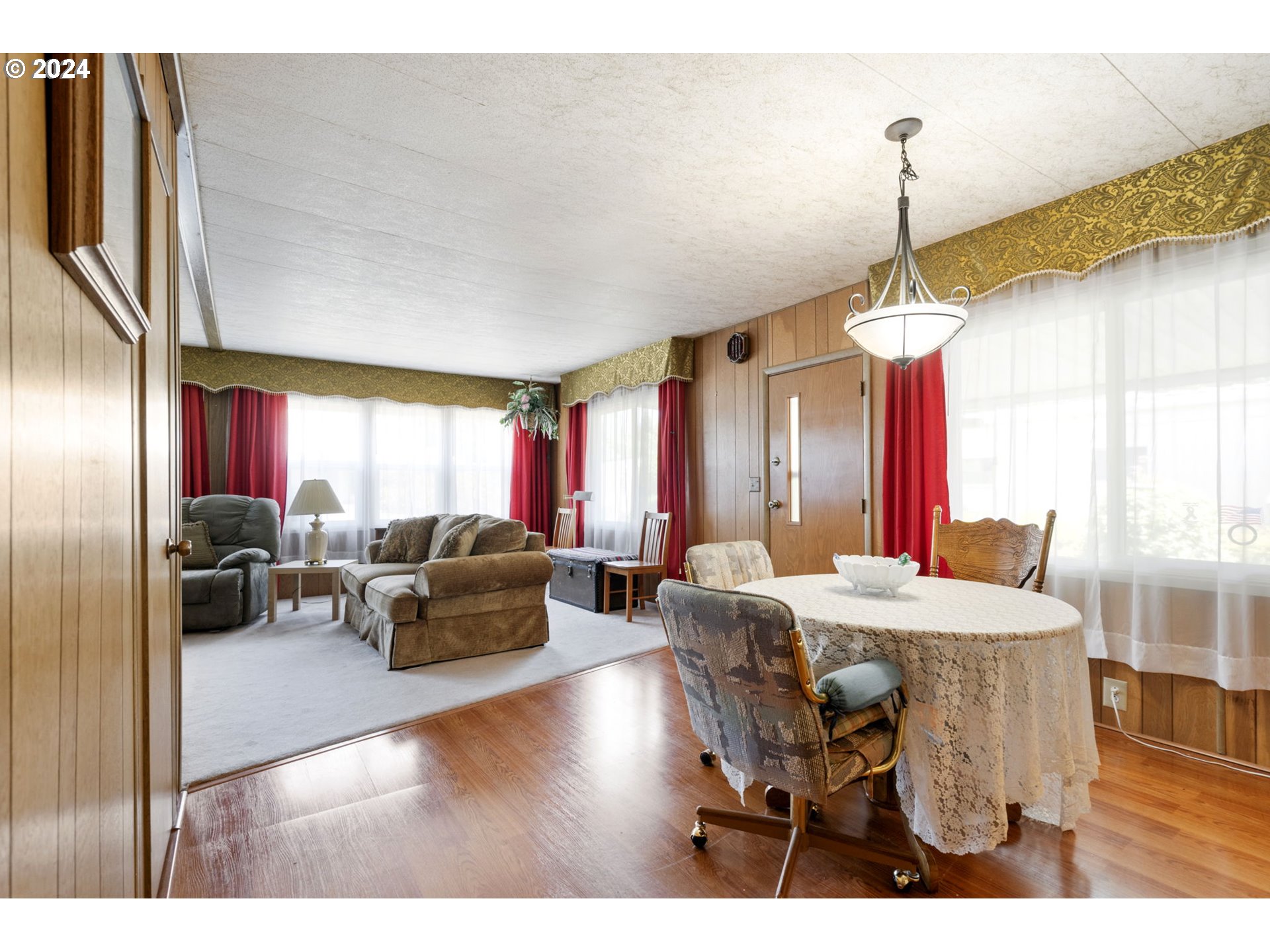 11662 SW ROYAL VILLA DR