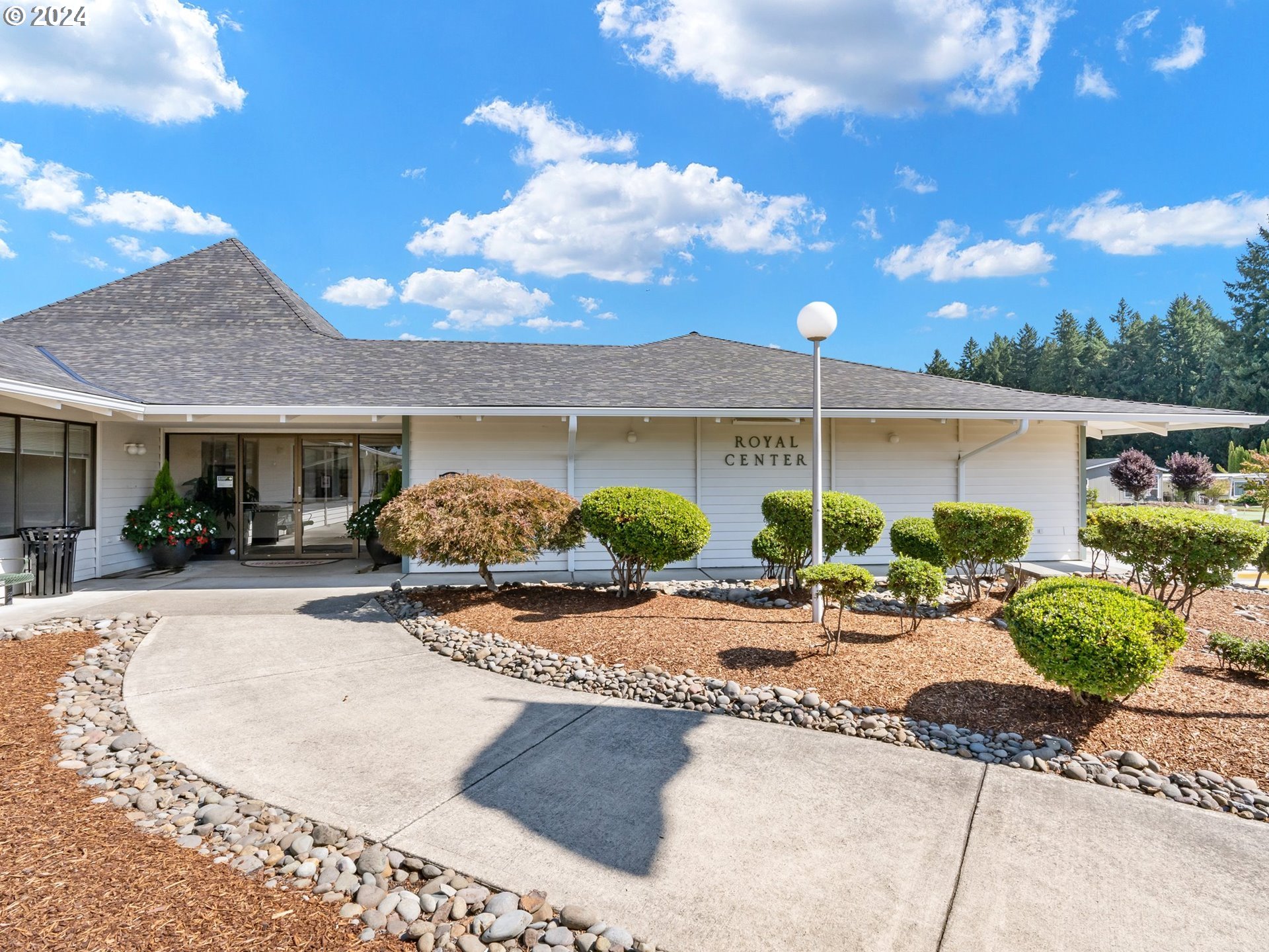 11662 SW ROYAL VILLA DR