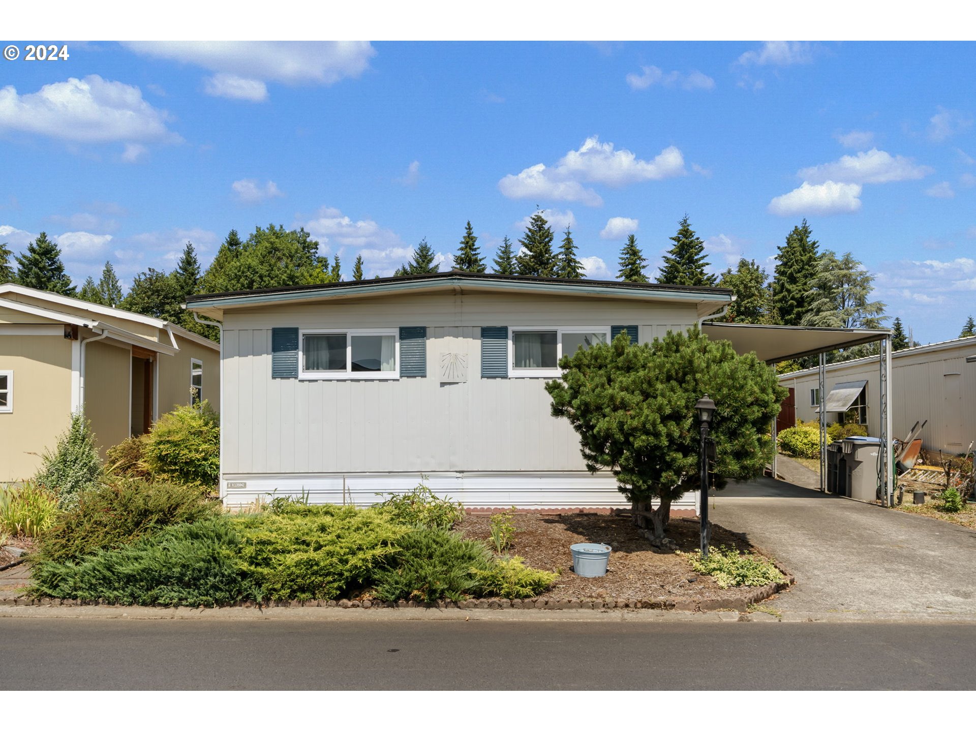 11662 SW ROYAL VILLA DR