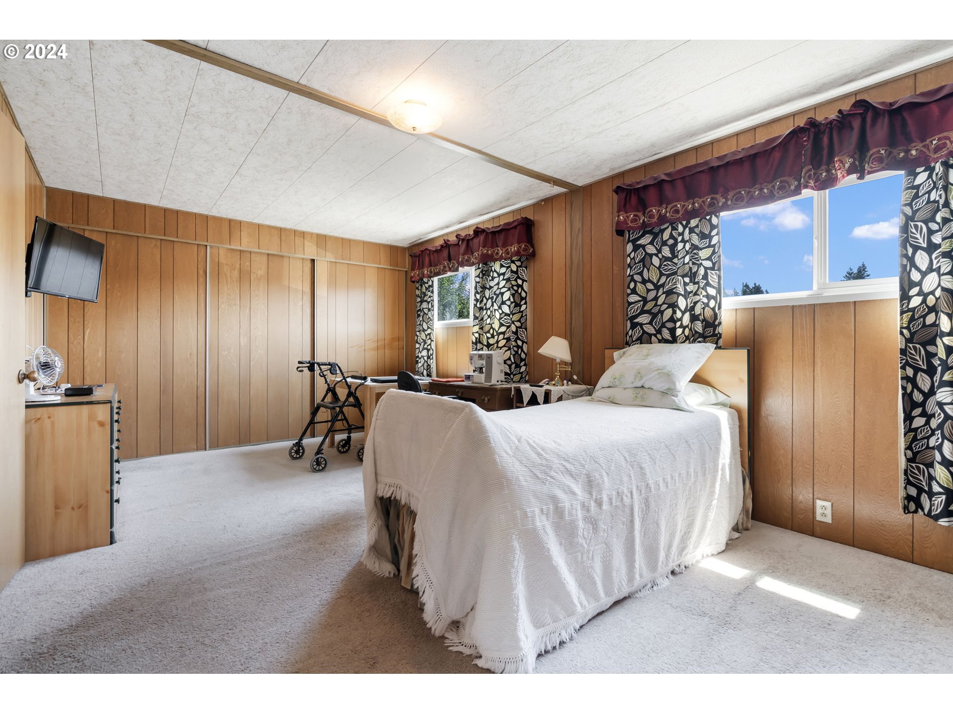 11662 SW ROYAL VILLA DR