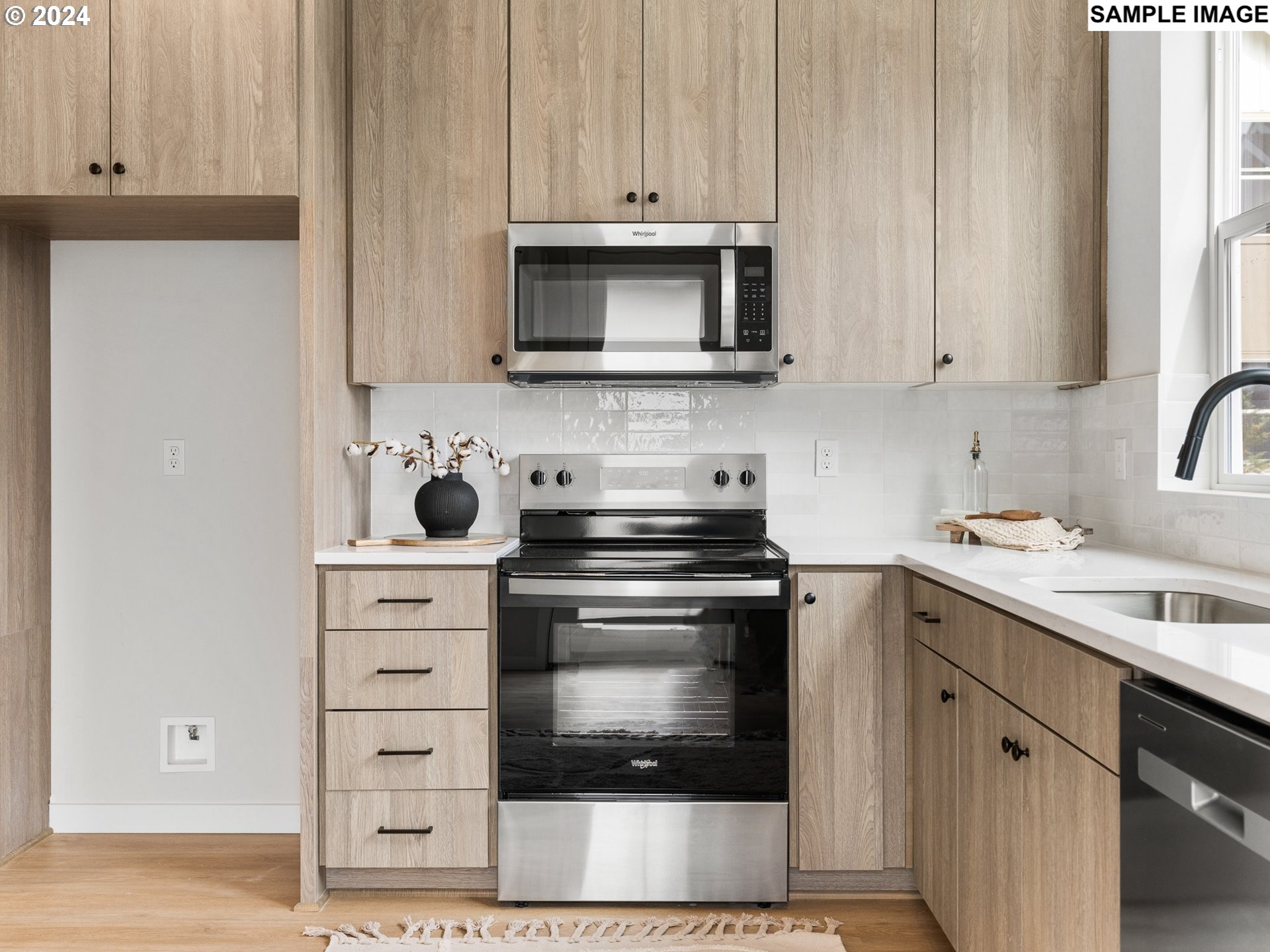 6909 N Bank ST, Portland