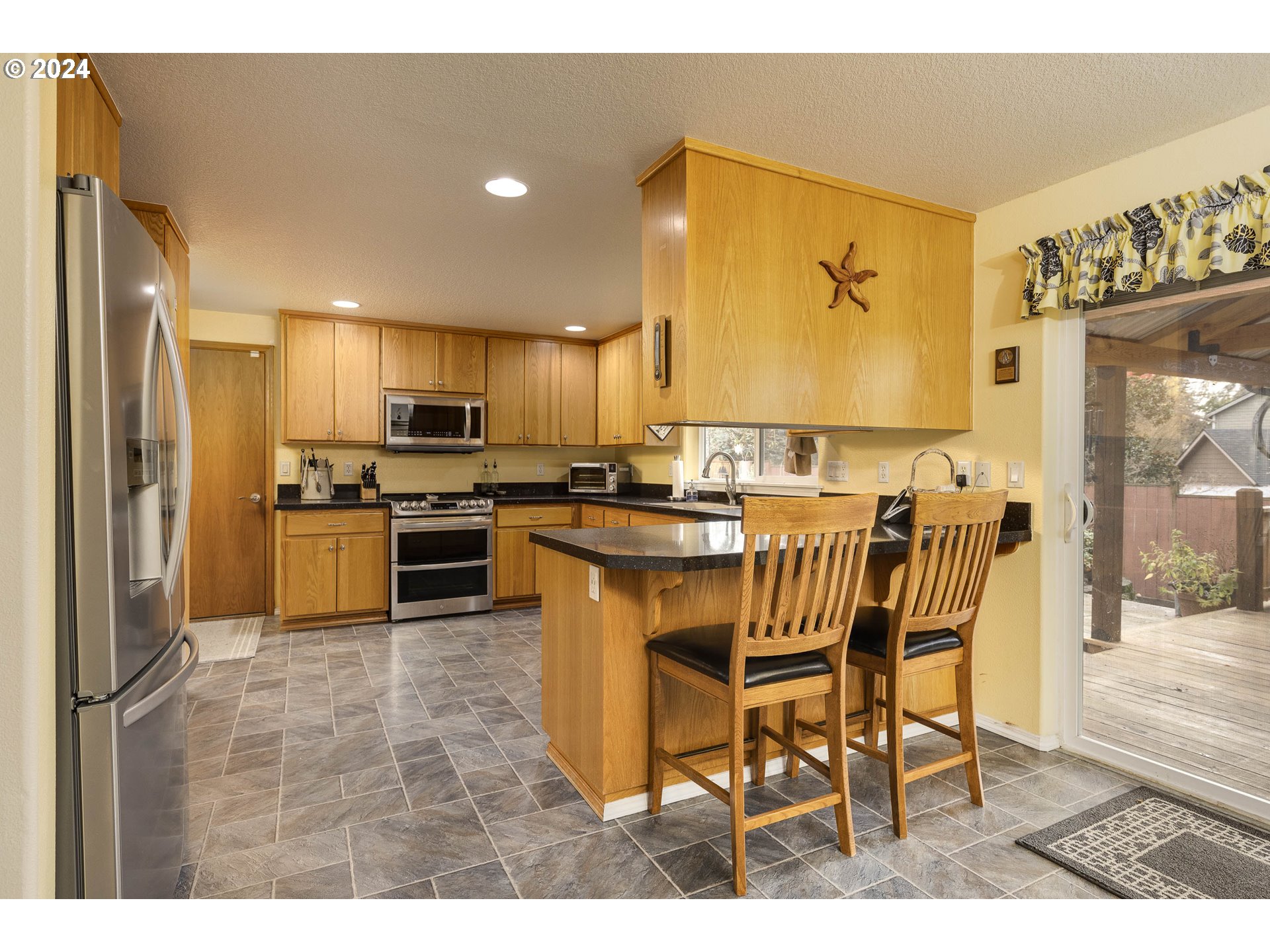 1750 NE COBURN DR, McMinnville