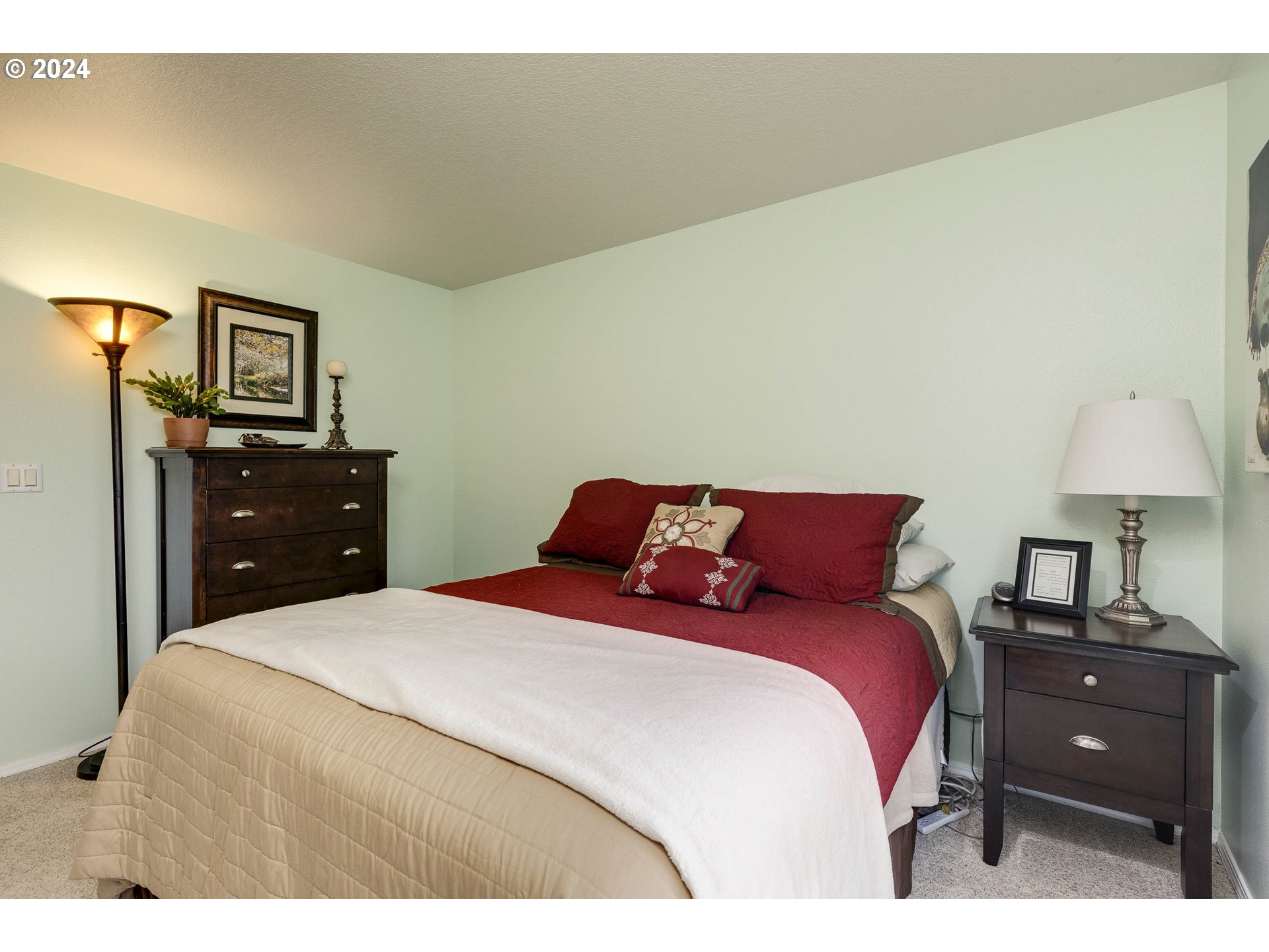 1750 NE COBURN DR, McMinnville