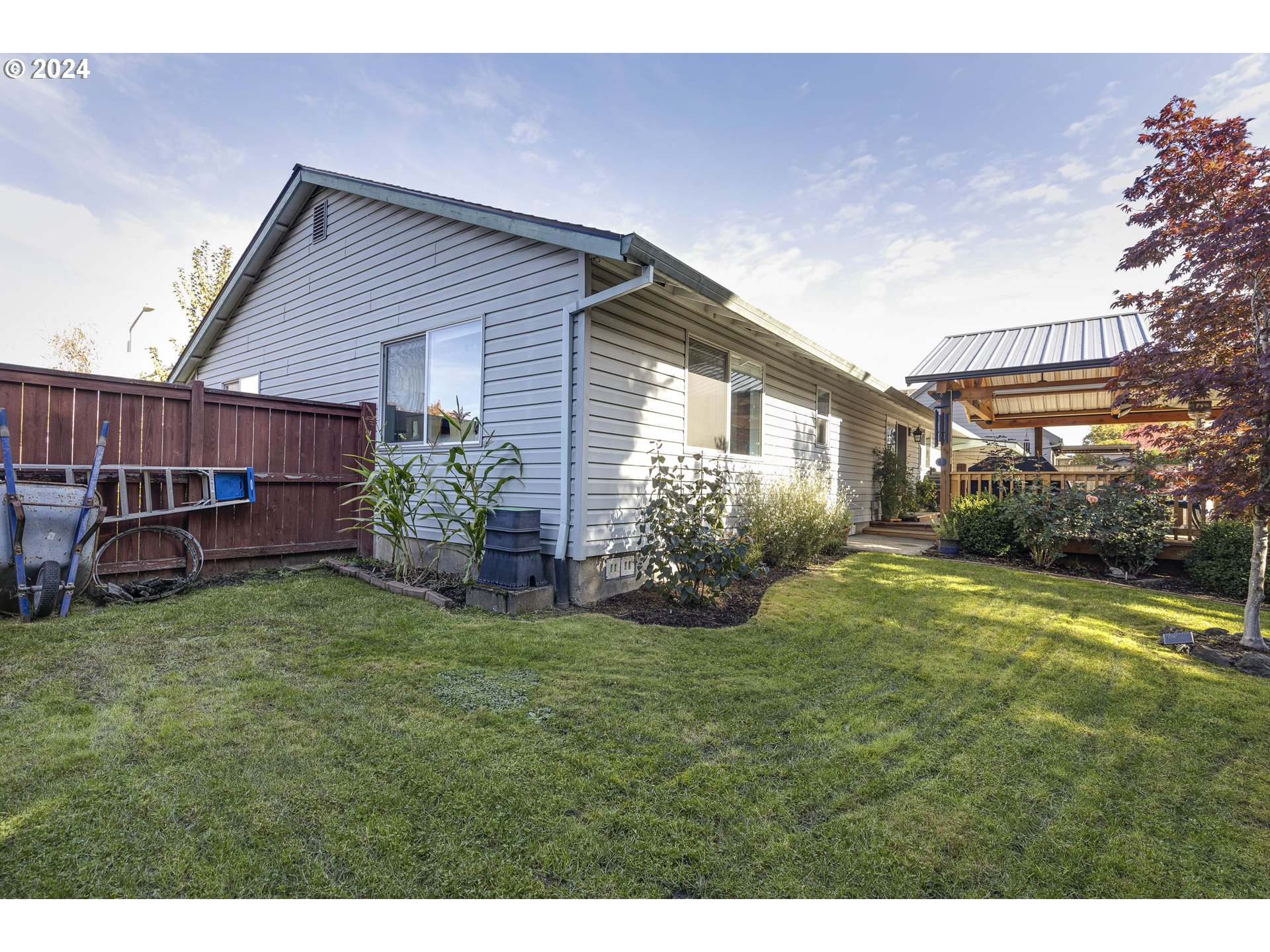 1750 NE COBURN DR, McMinnville