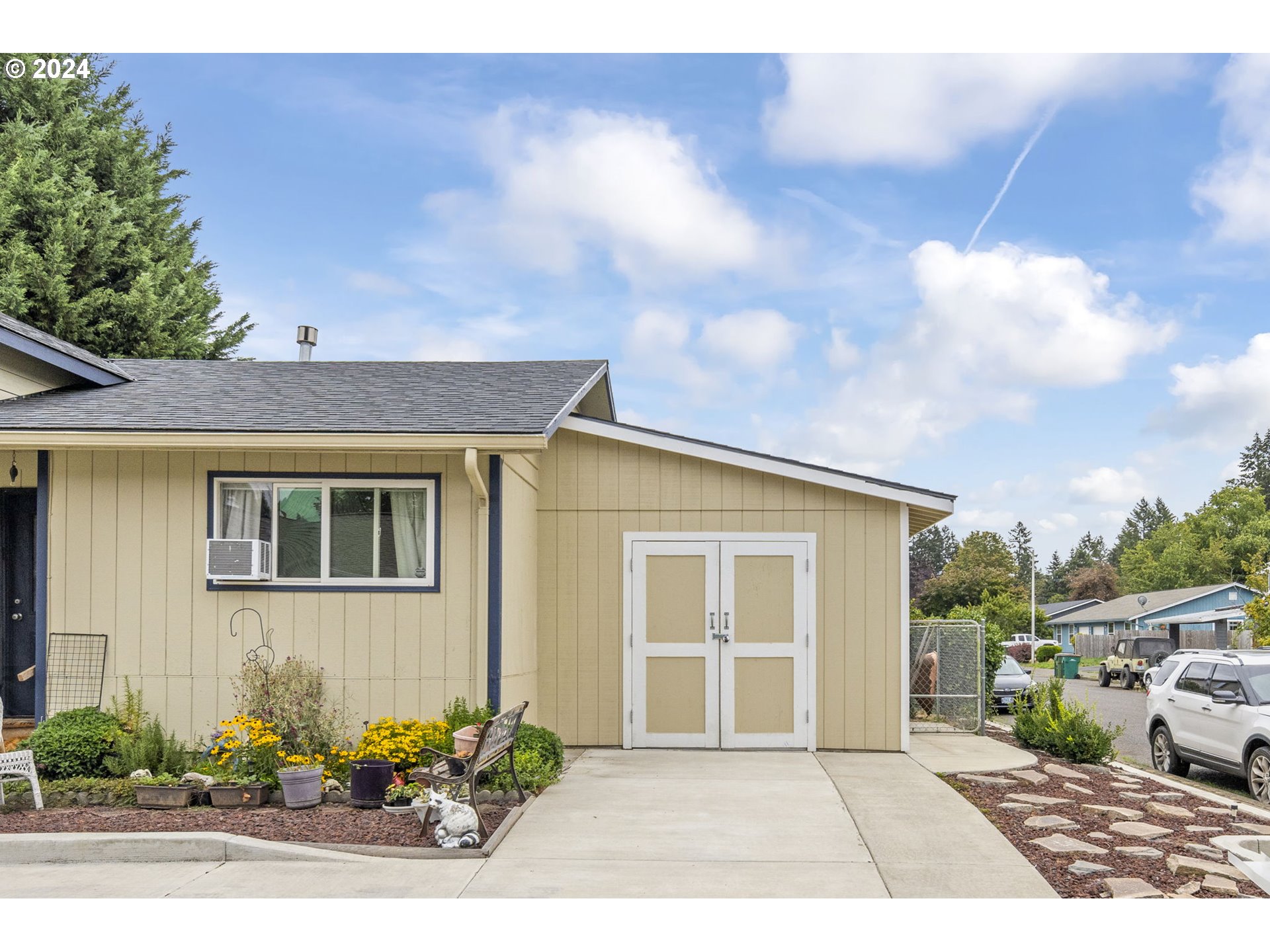 504 E 9TH 13 ST, Newberg