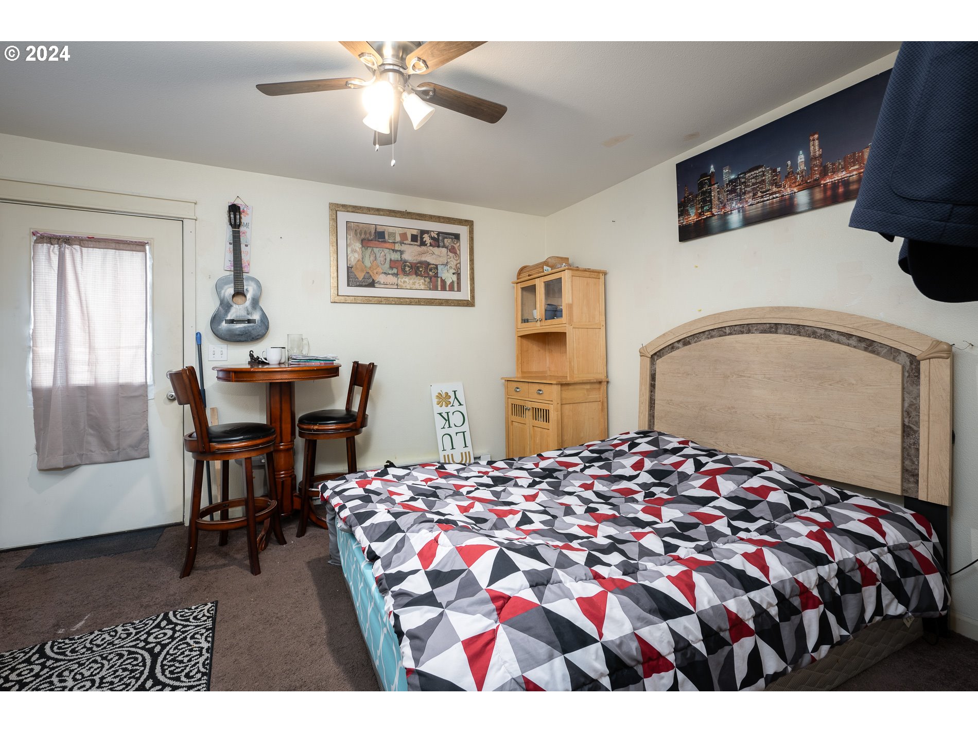 21865 NE HEARTWOOD CIR