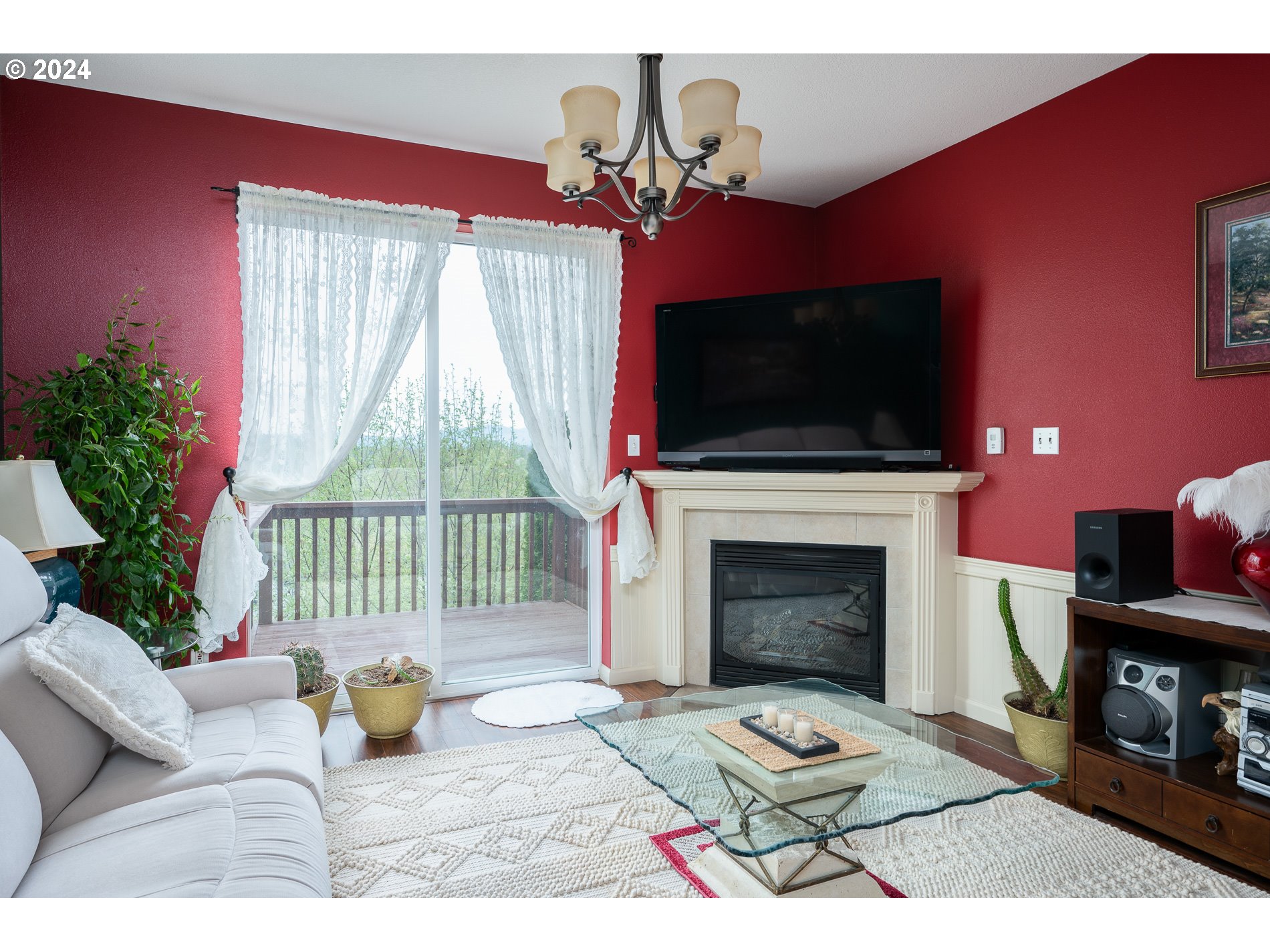 21865 NE HEARTWOOD CIR