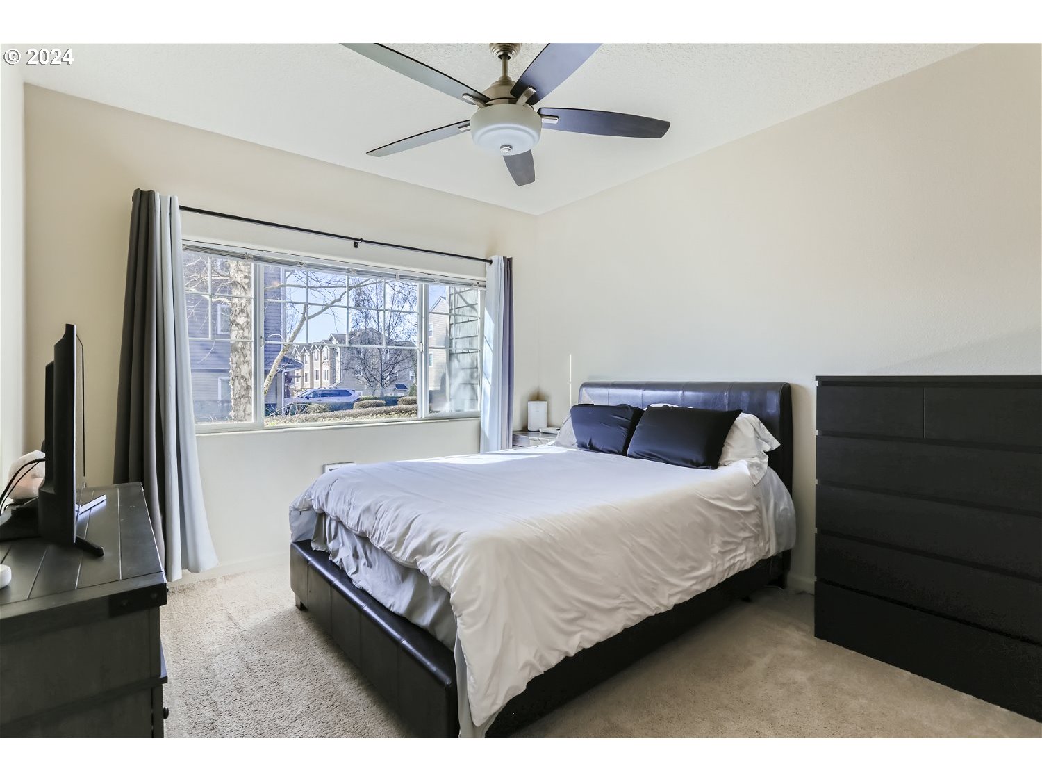 10740 NE HOLLY ST 108