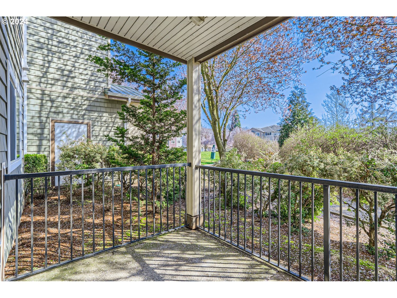 10740 NE HOLLY ST 108