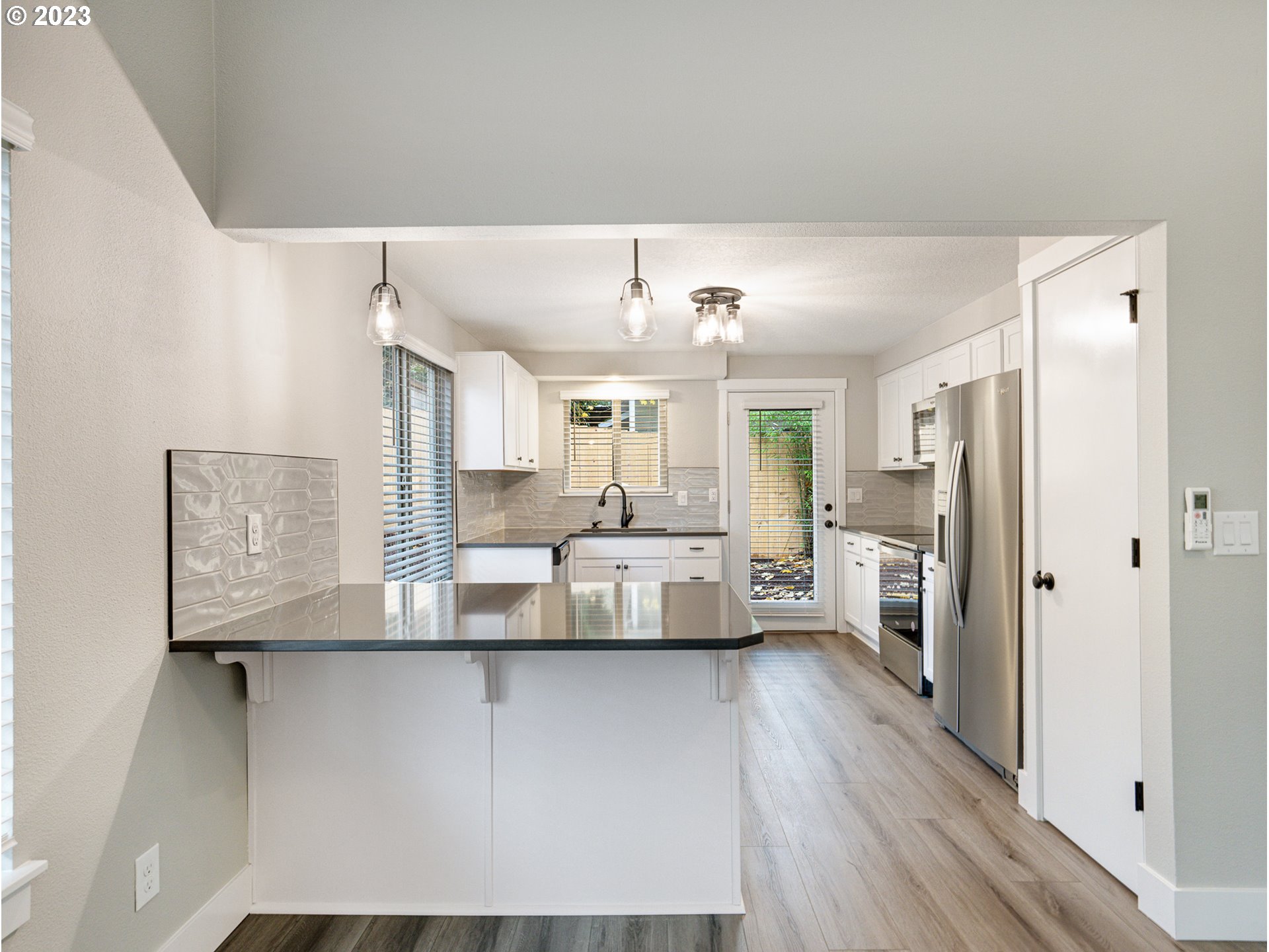 1456 Village Park PL