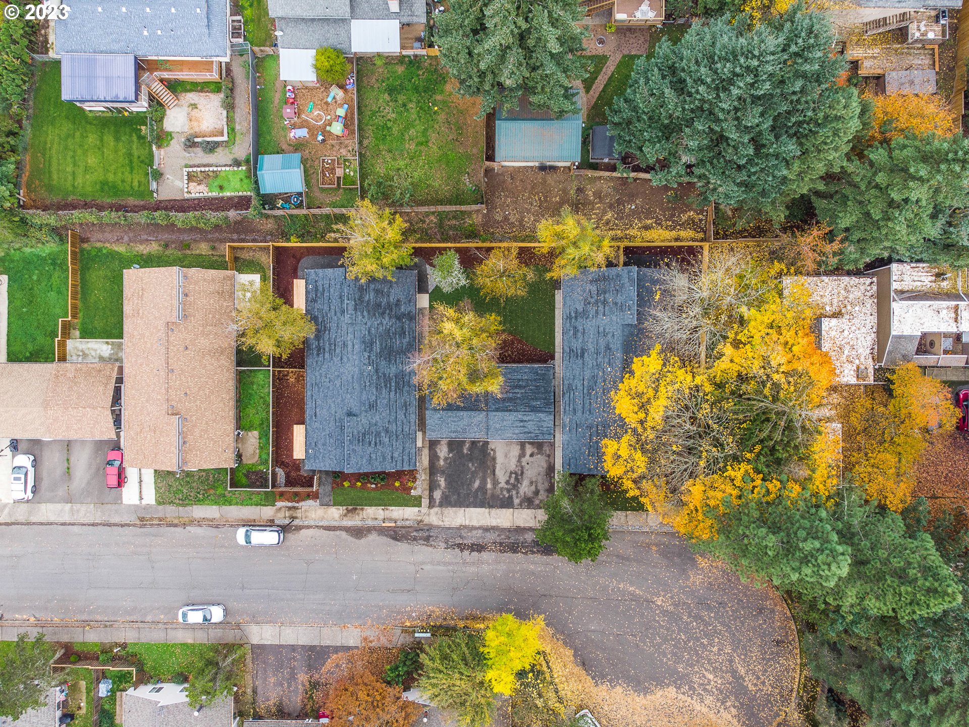 1456 Village Park PL