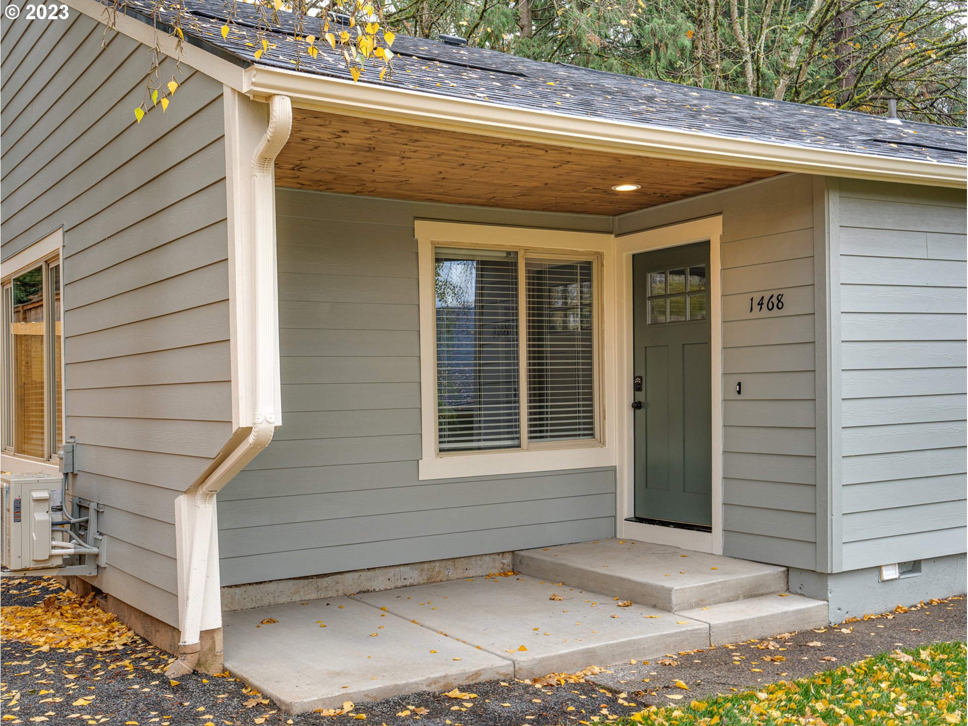 1456 Village Park PL