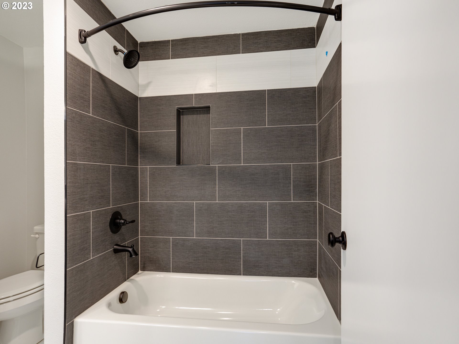 1456 Village Park PL