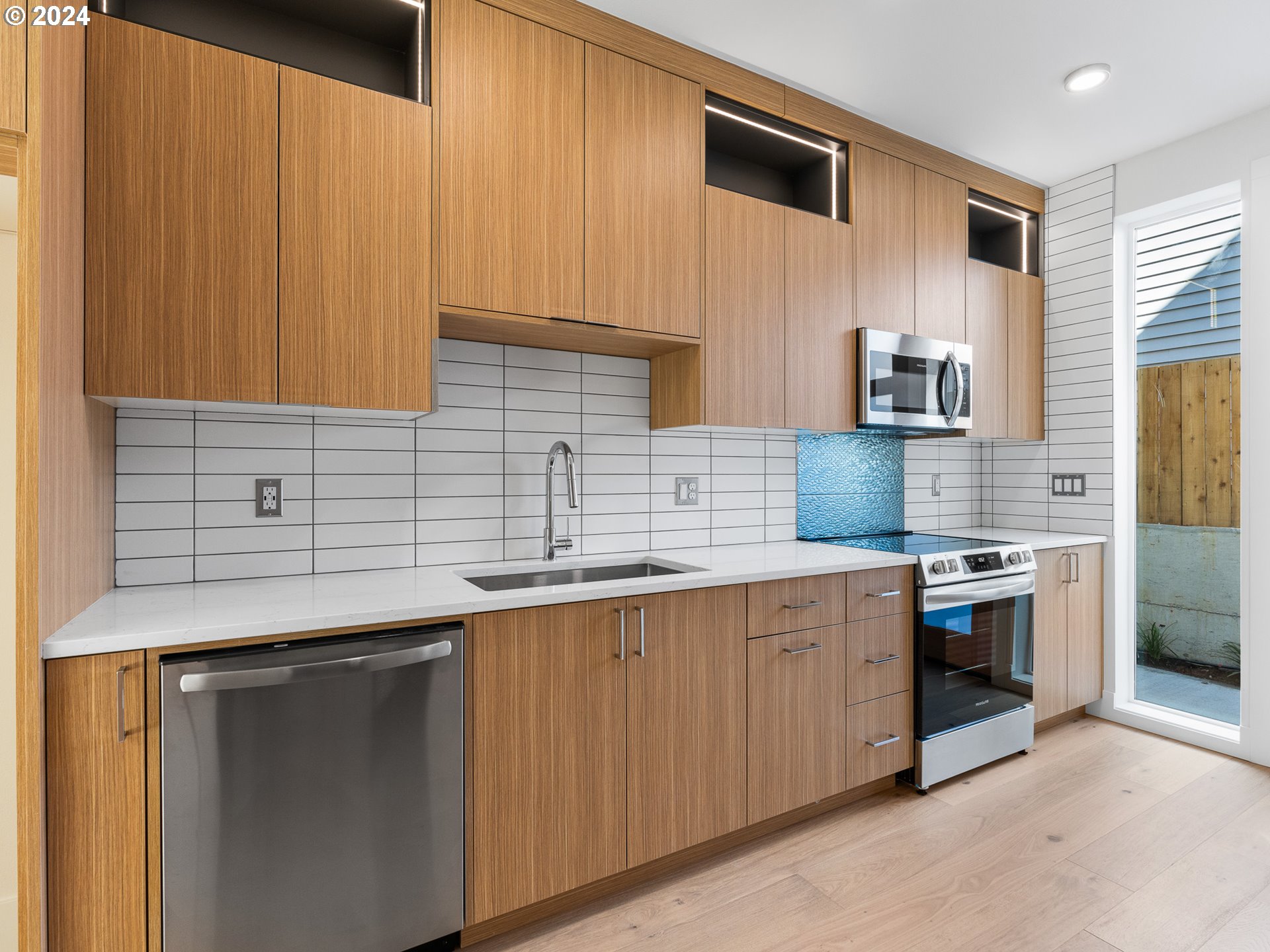 1796 SE Spokane ST 2